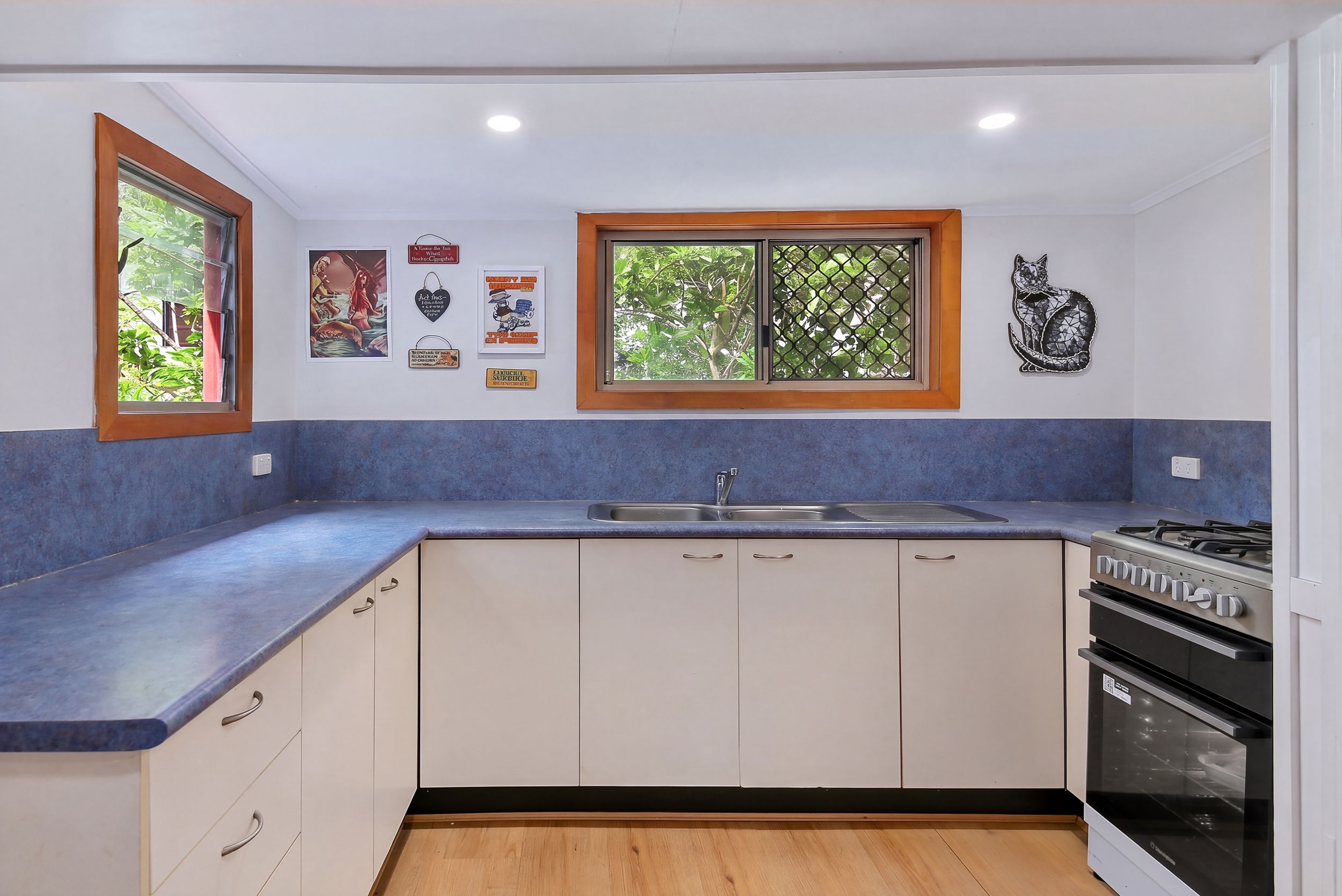 87 Elizabeth Street — photo 3 of 19