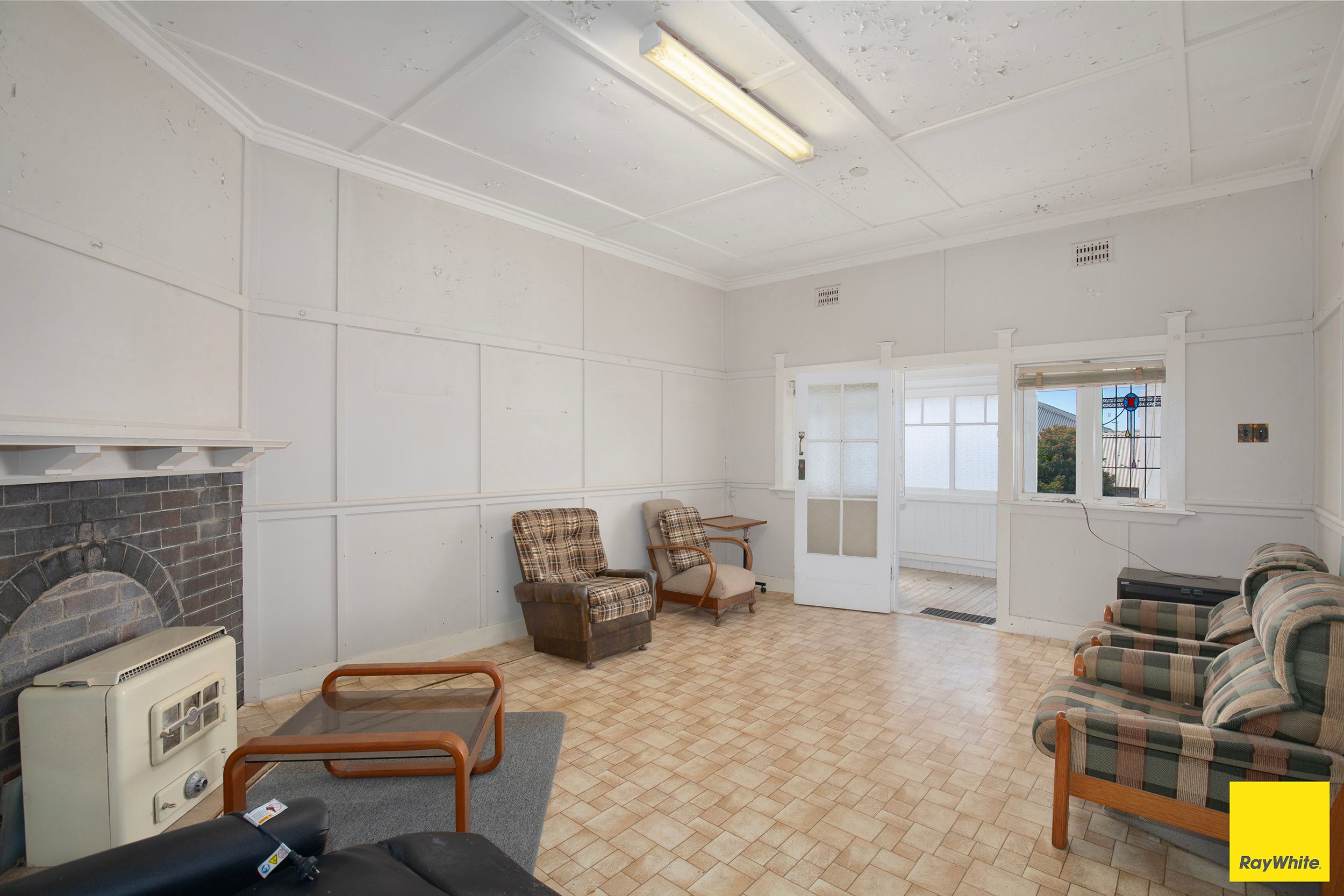 163 Marsh Street — photo 5 of 13
