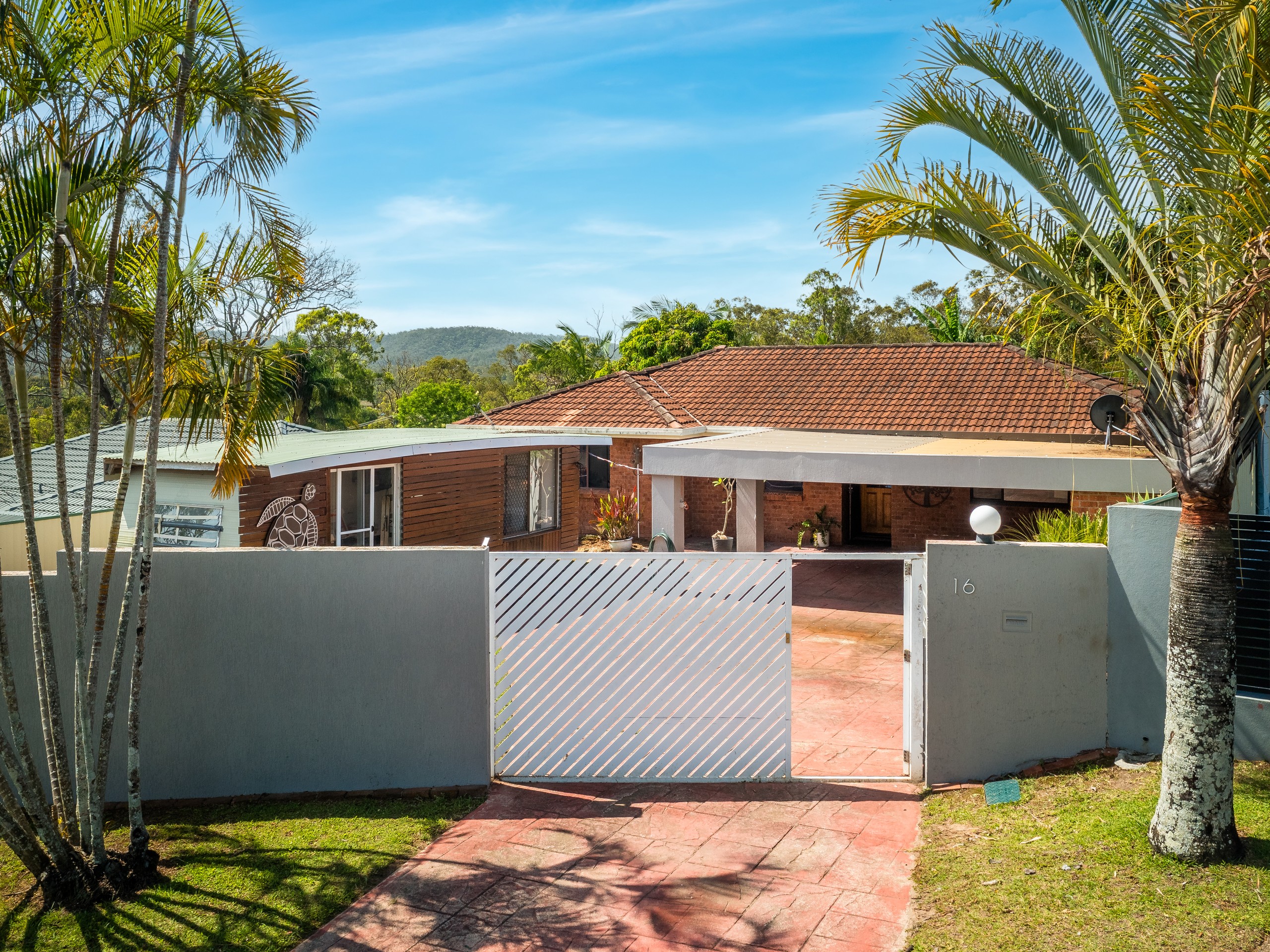 16 The Zenith, Nerang, QLD 4211