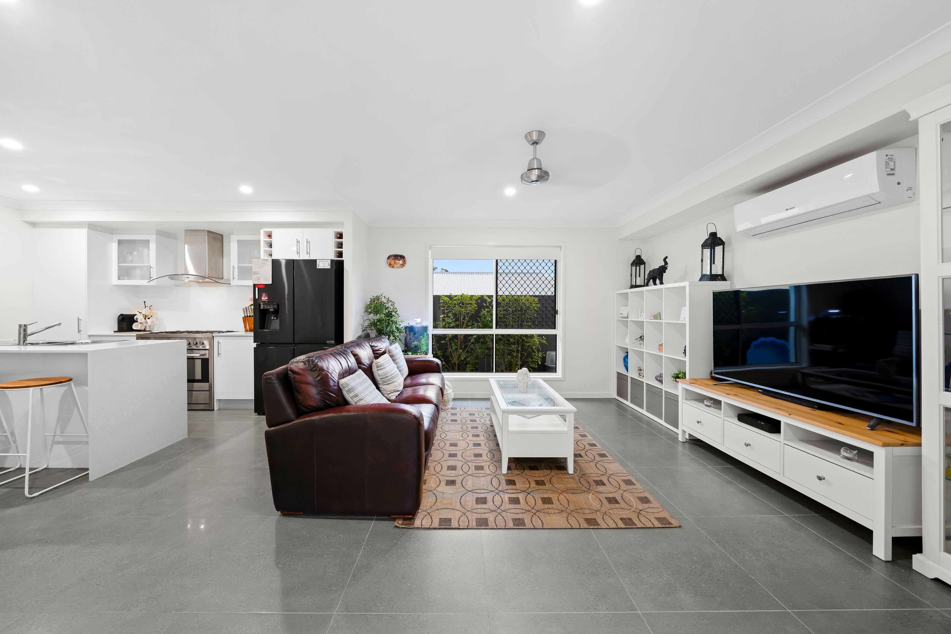 22 Fiennes Road, Logan Reserve, QLD 4133