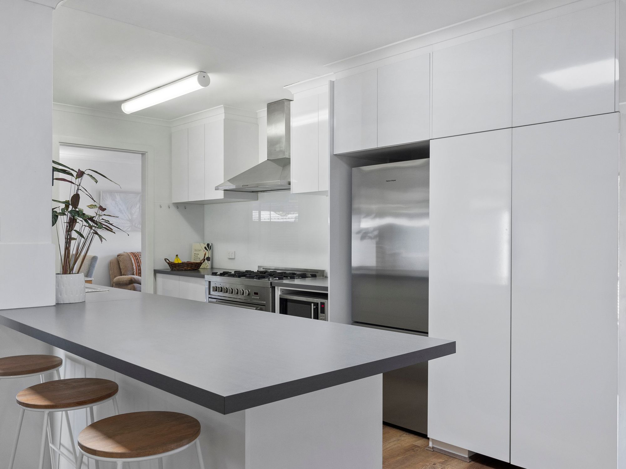 10 Elmgrove Street, Aberfoyle Park, SA 5159