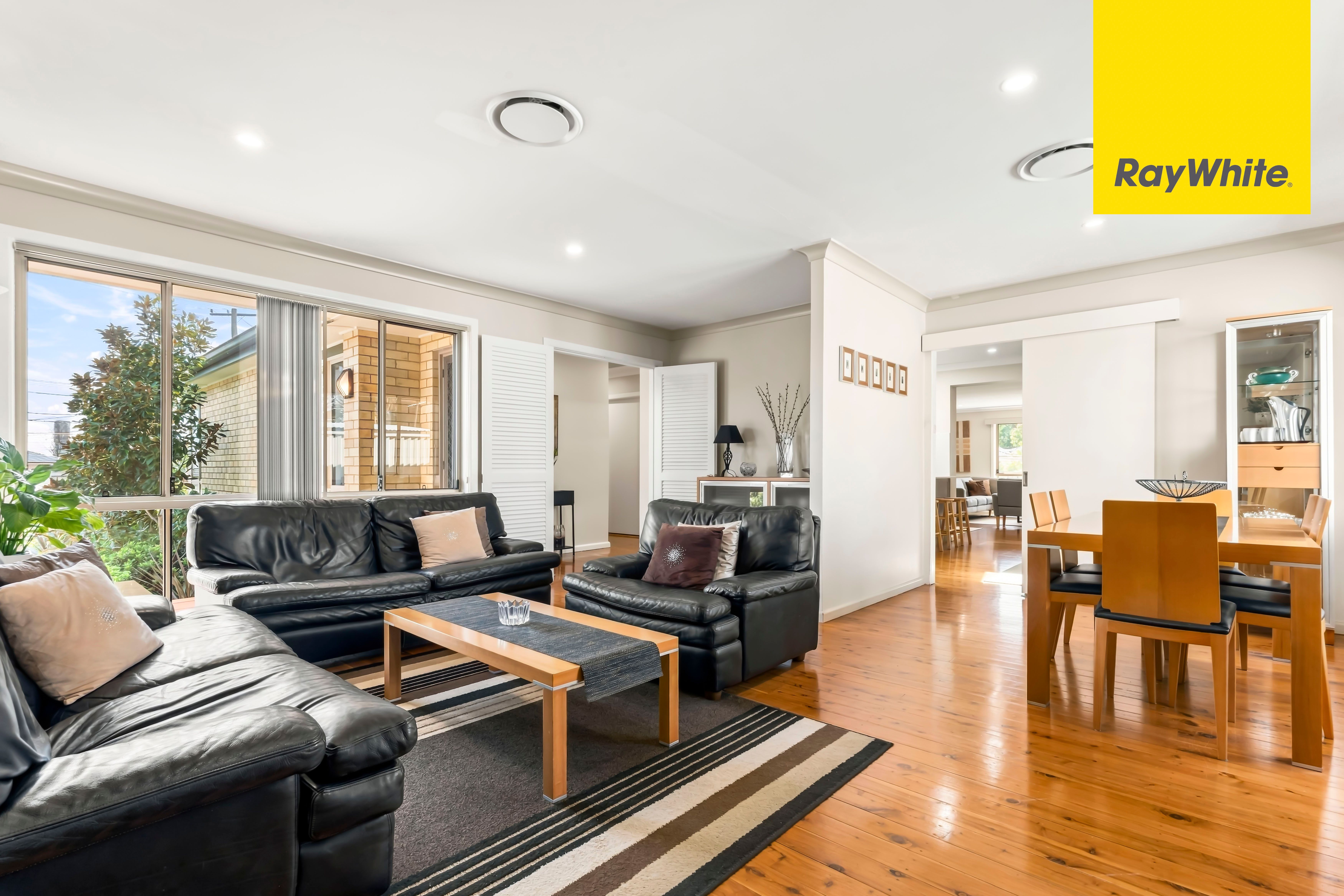 1 Pembroke Road — photo 4 of 11