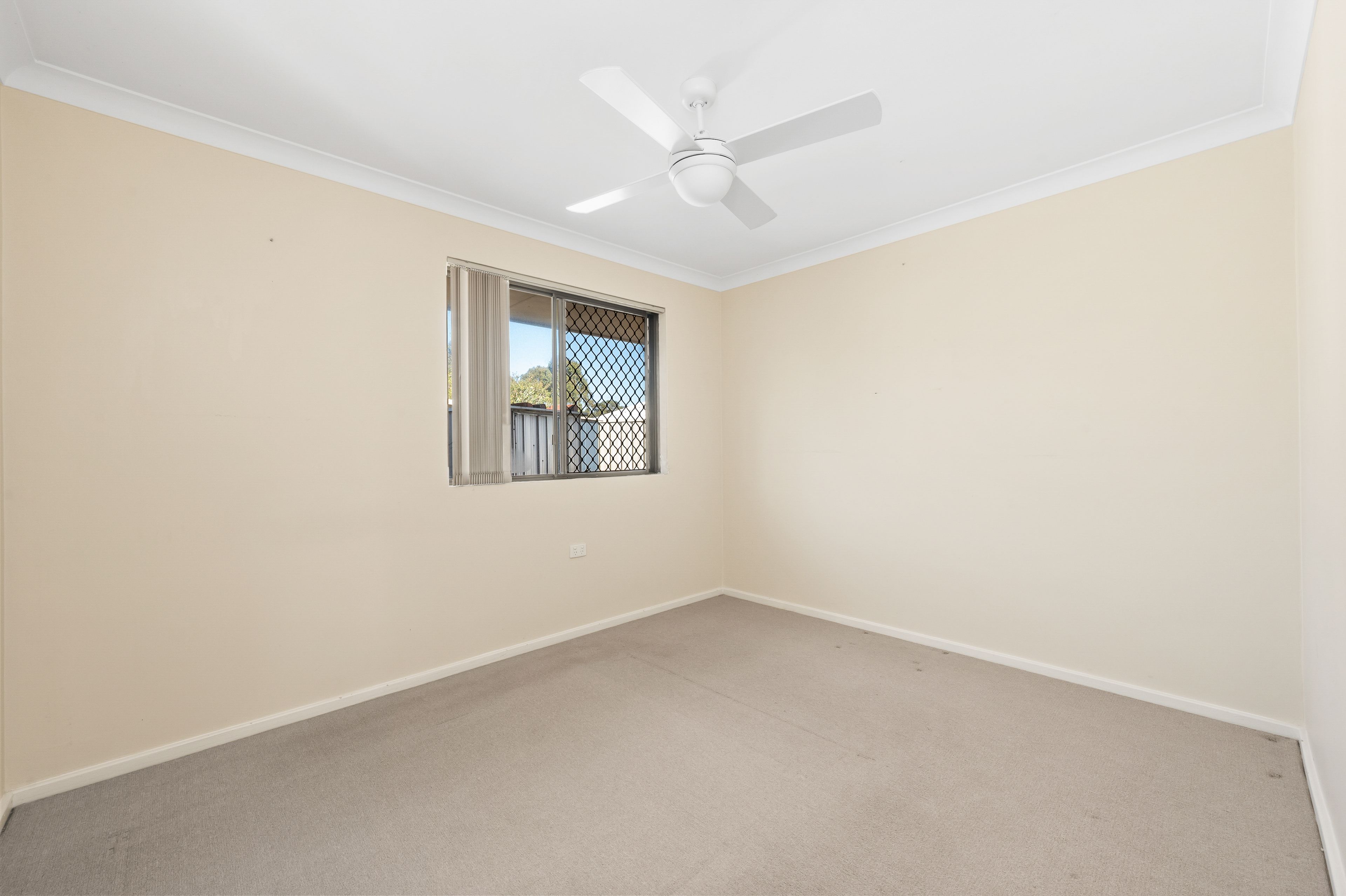 13 Erpingham Road — photo 12 of 25