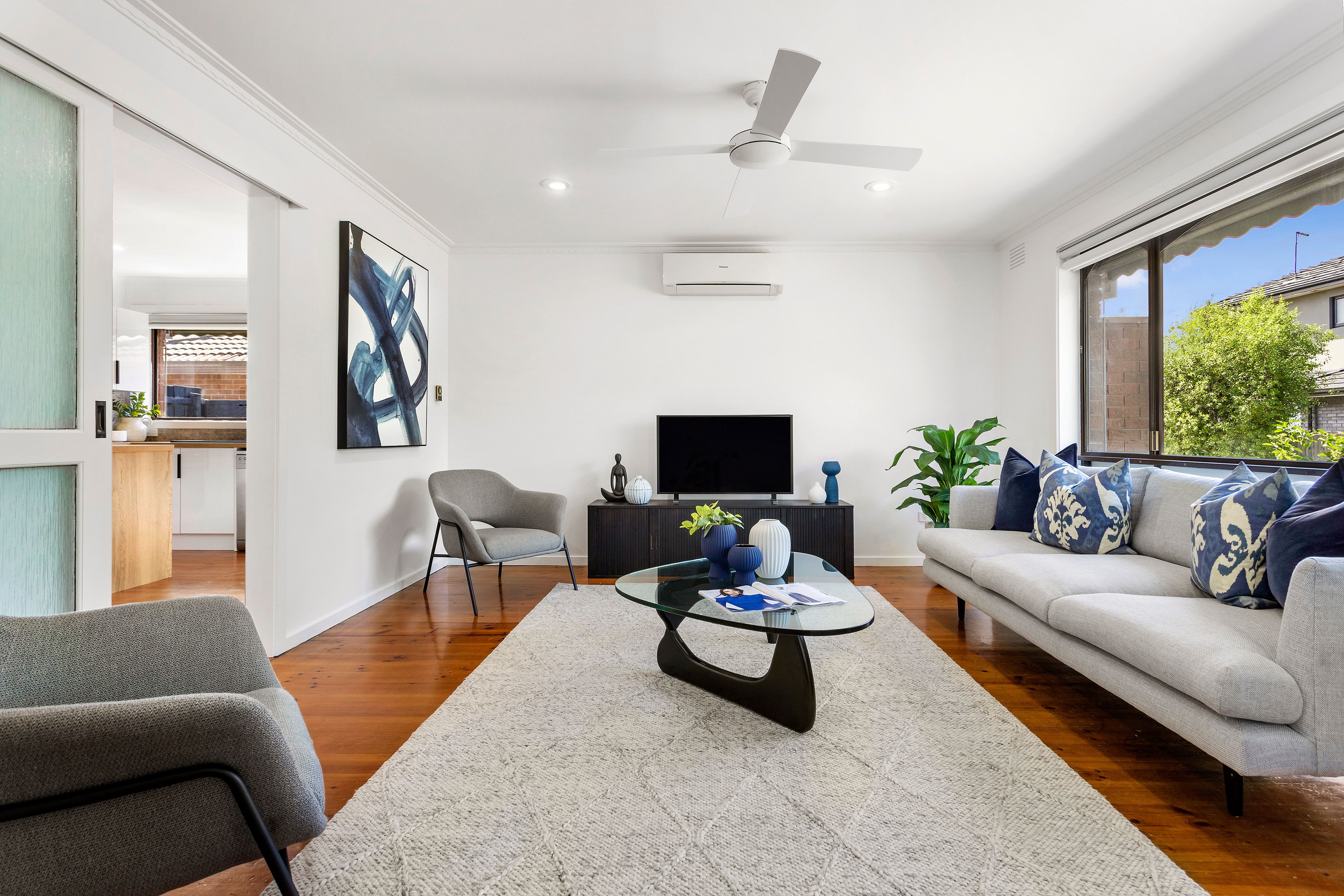 2/1 Barkly Street, Hughesdale, VIC 3166
