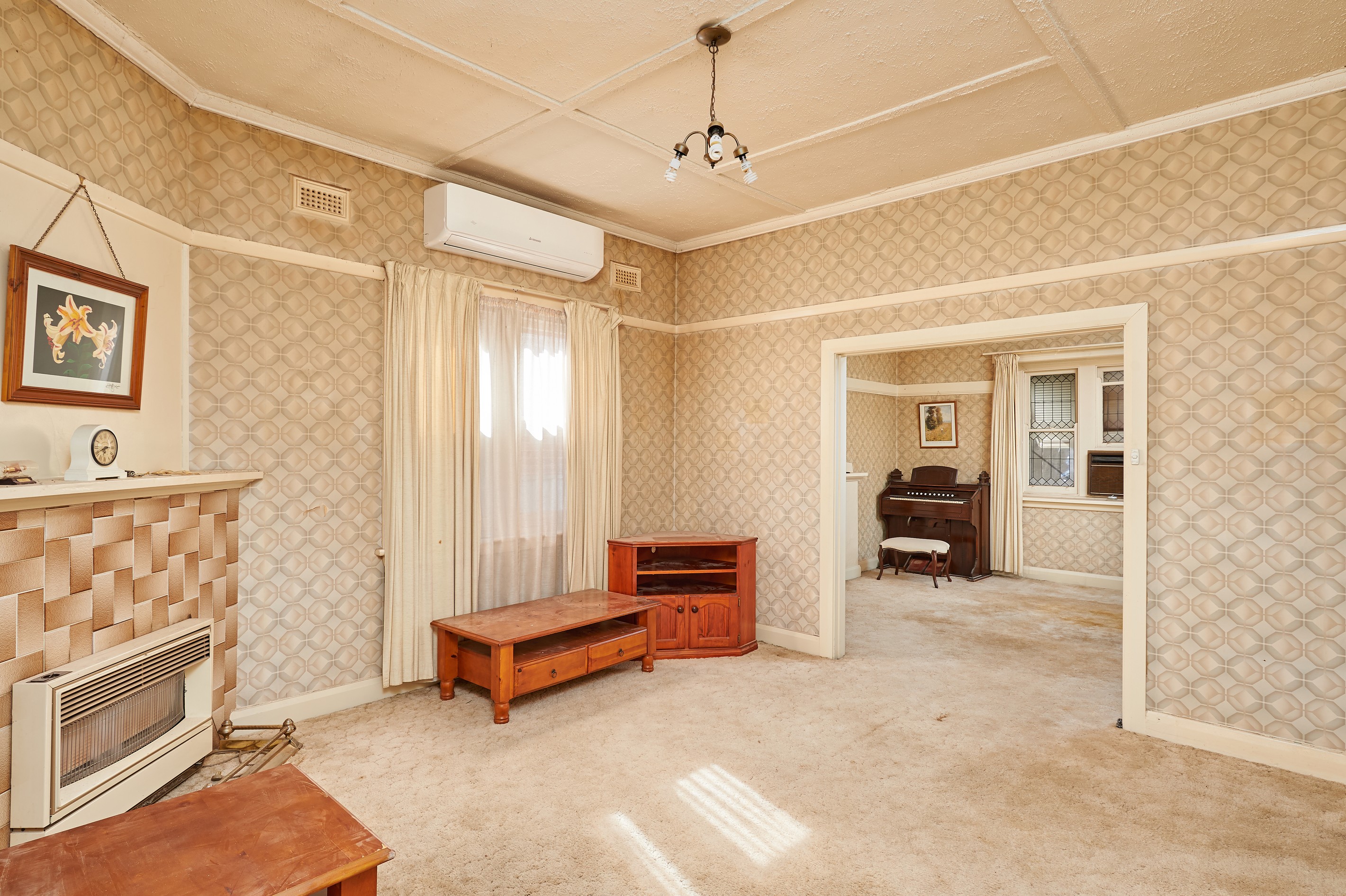 32 Docker Street, Wagga Wagga, NSW 2650