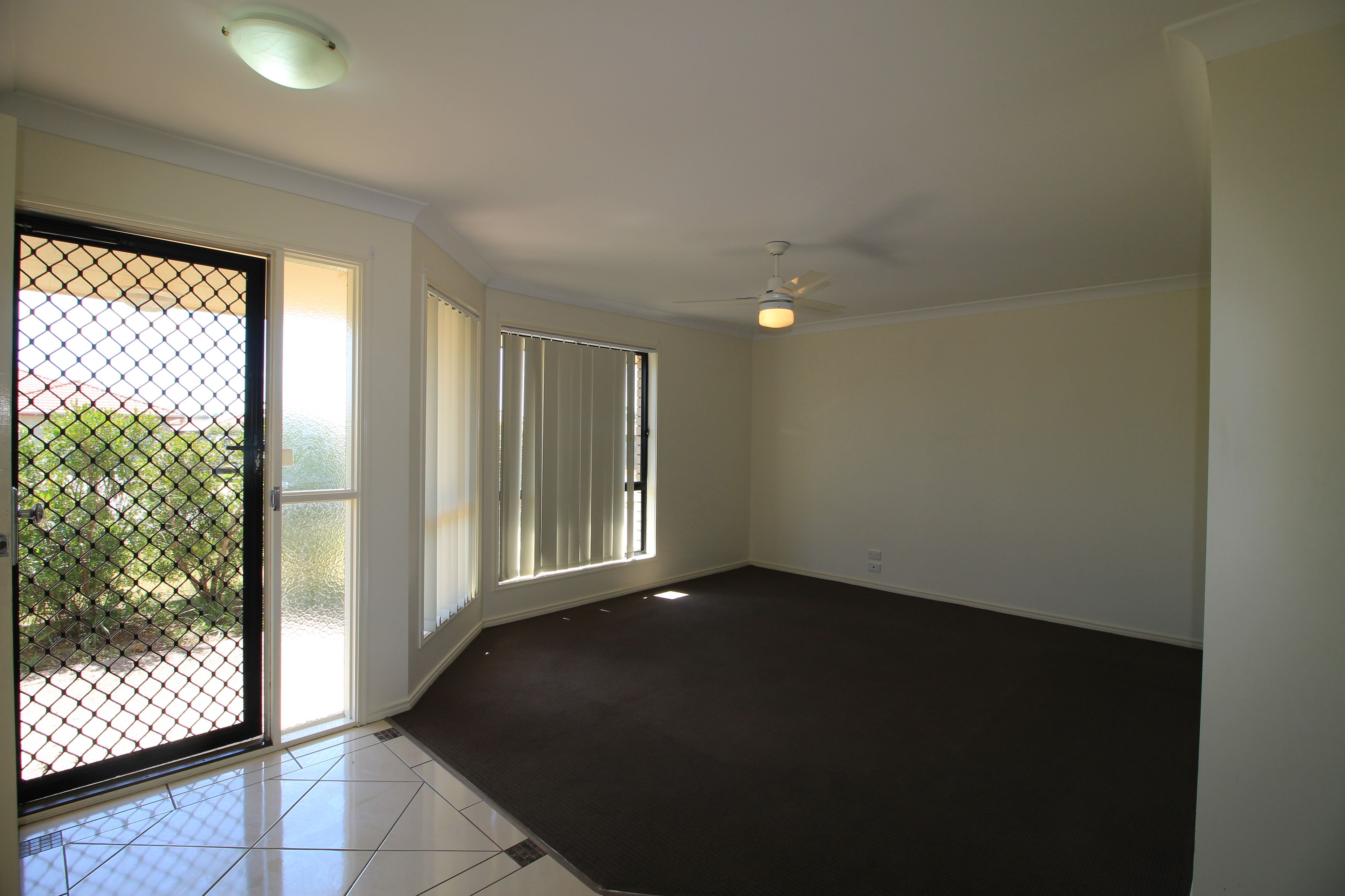 17 Haslingden Park Drive, Lowood, QLD 4311