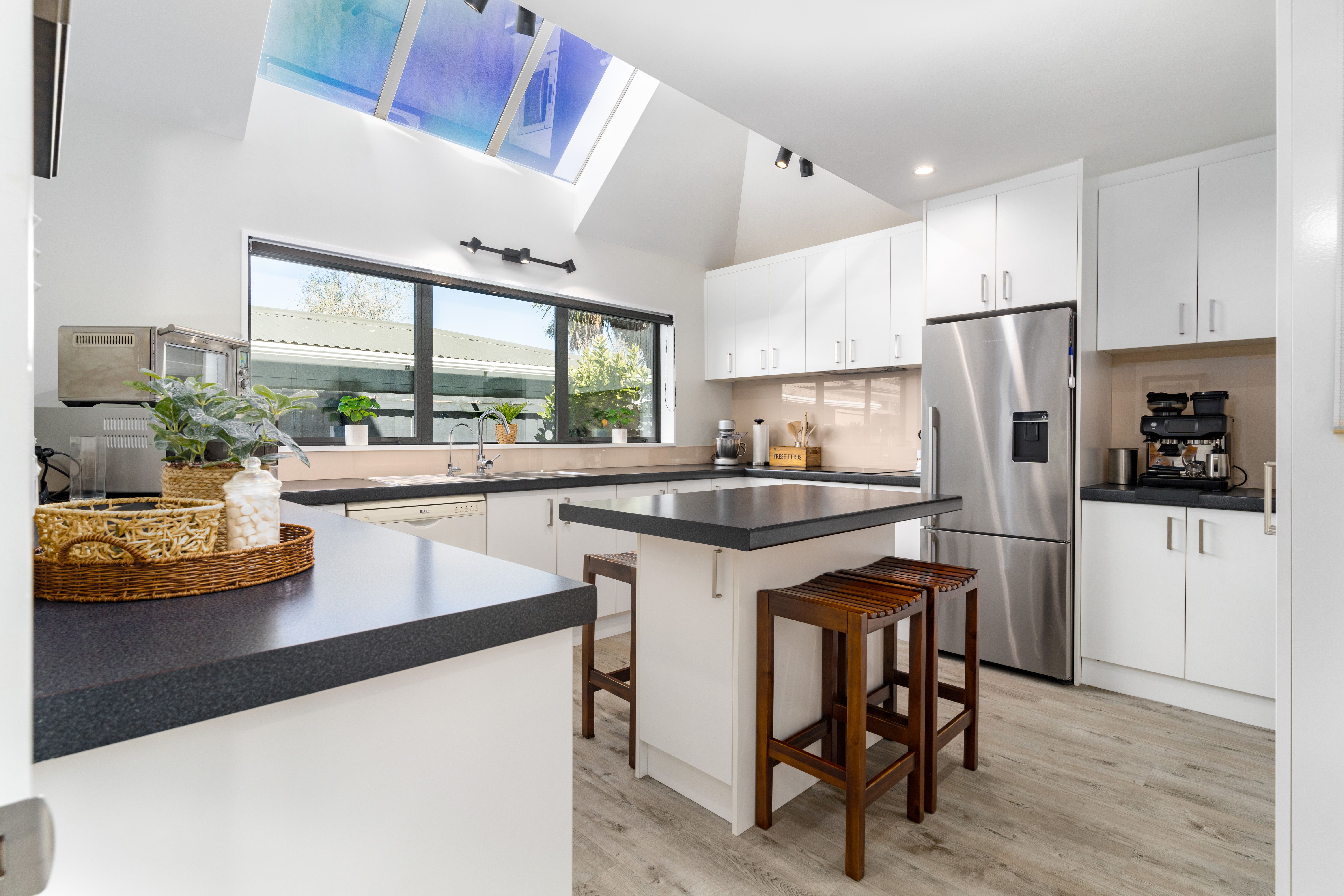 2/157 Wairakei Road, Bryndwr, Christchurch City