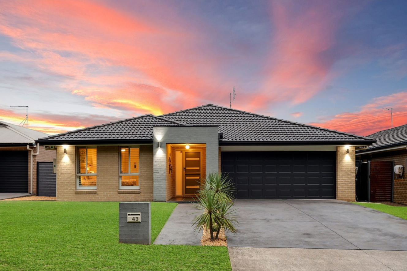43 Moluccana Crescent — photo from Ray White United Group