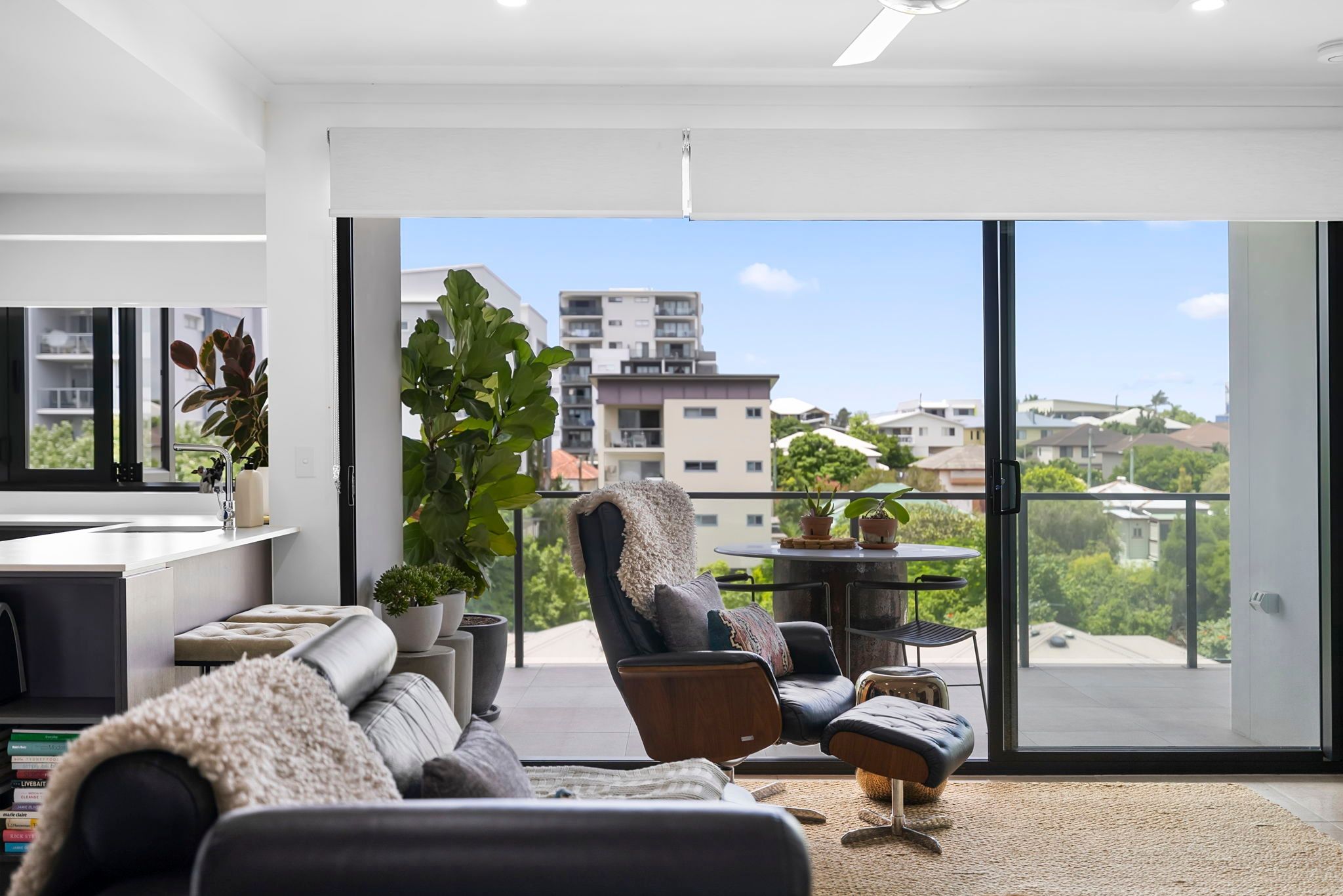 16 Curwen Terrace, Chermside QLD 4032