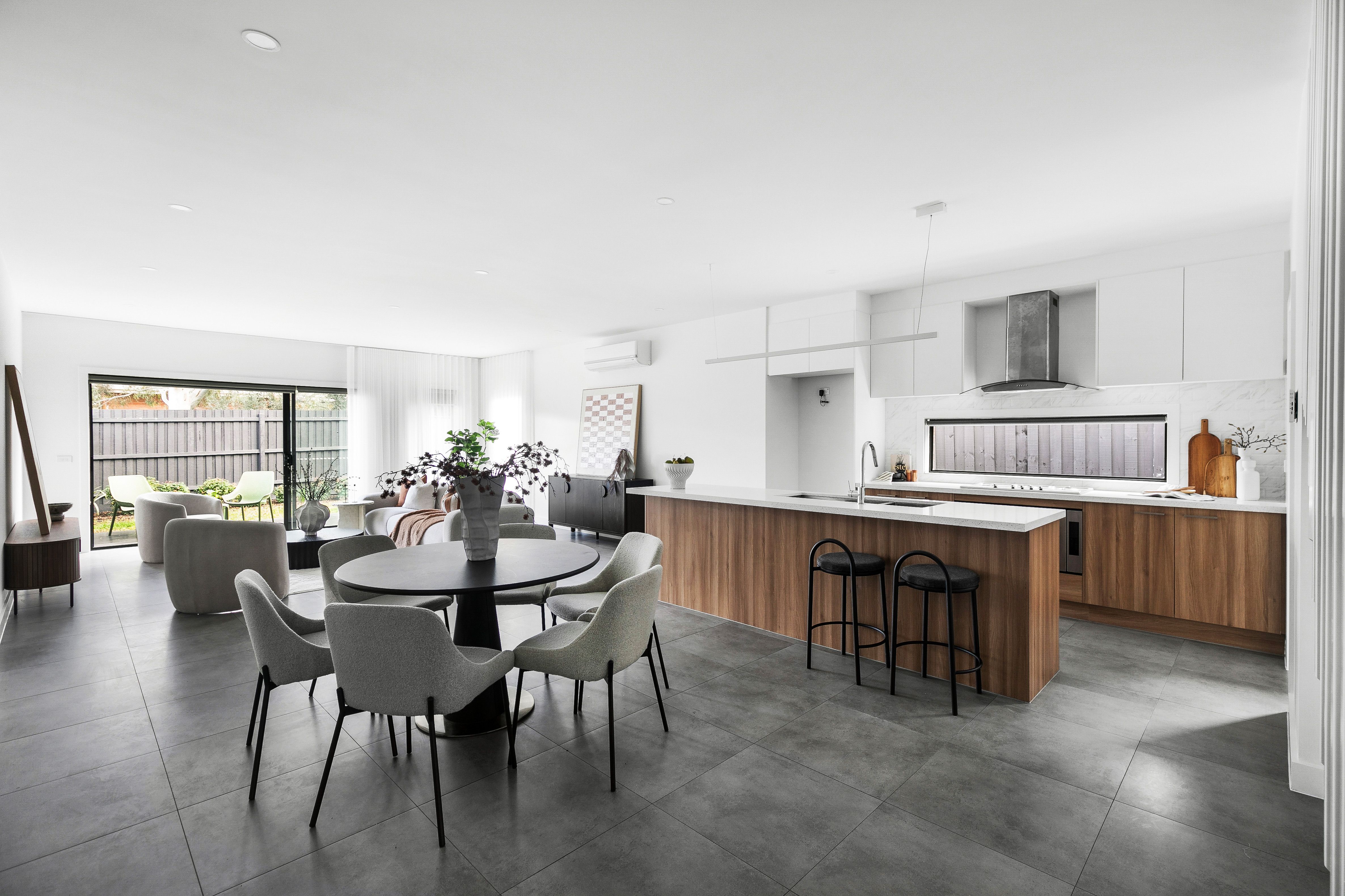 164 Anderson Road — photo 7 of 17