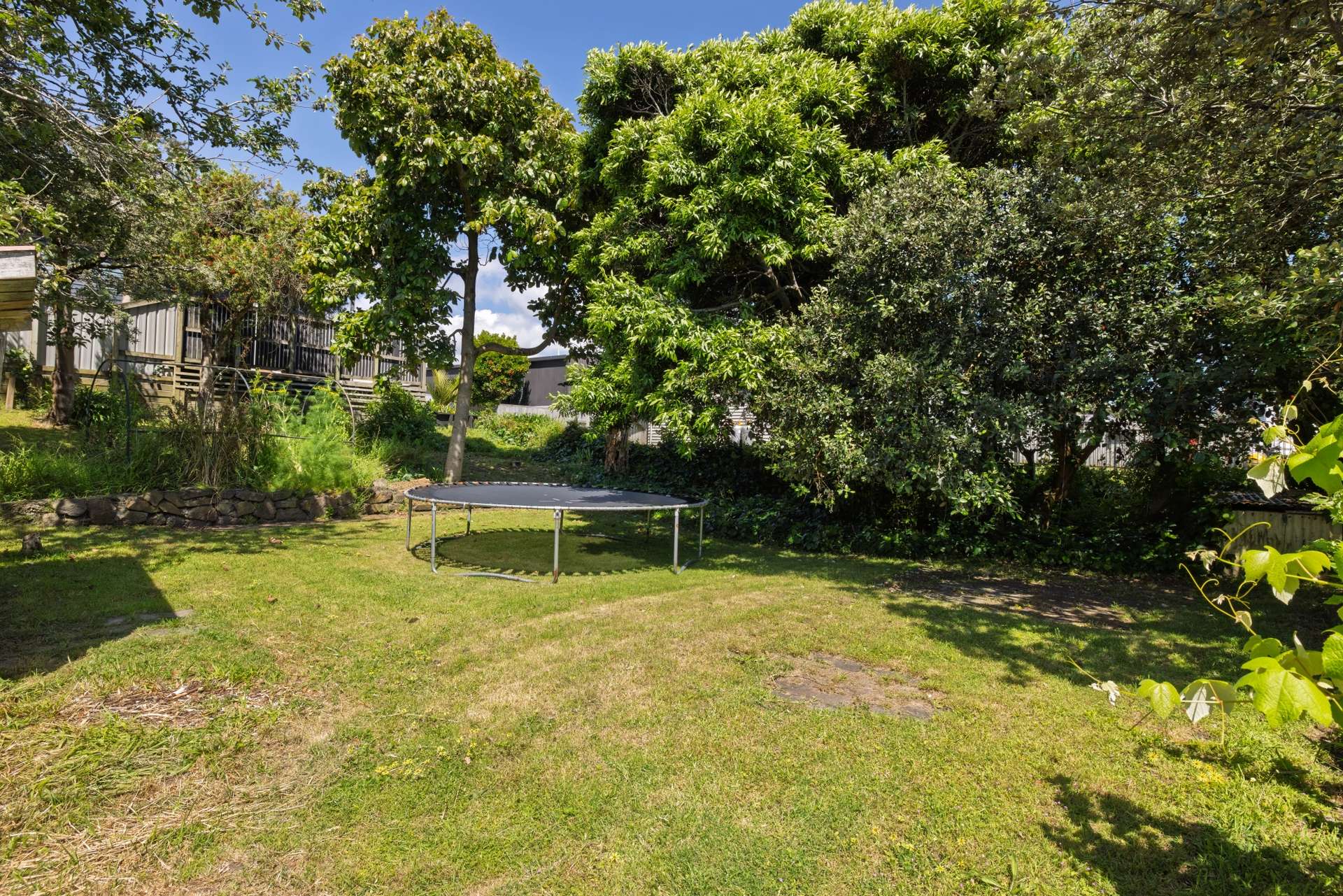 1124 Papamoa Beach Road photo 14