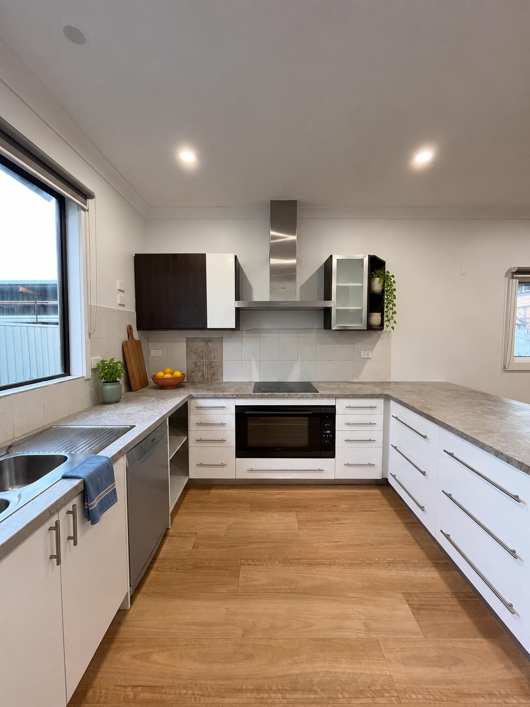 17 Cambrian Avenue — photo 8 of 12