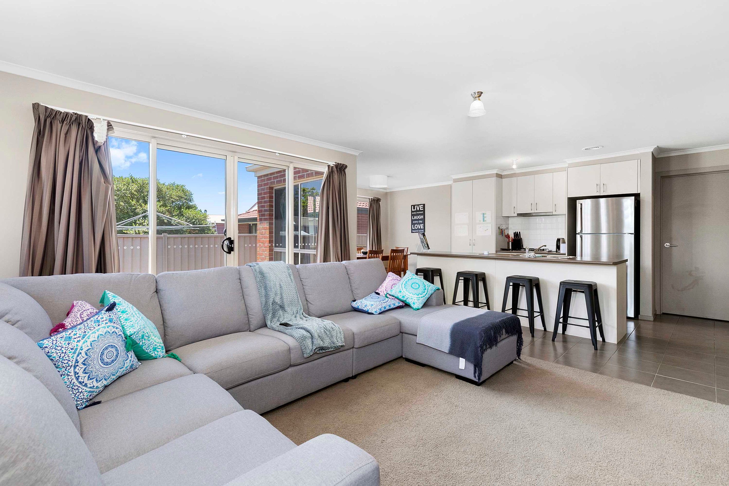 182 Yarrowee Street, Sebastopol, VIC 3356