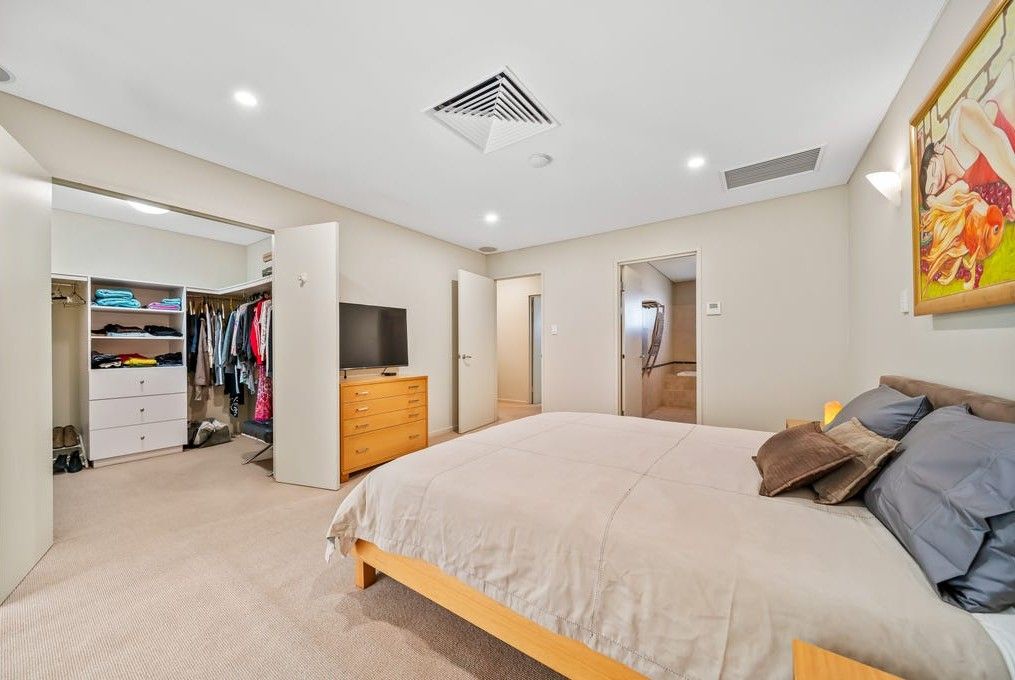 3/1 Alvan Street — photo 14 of 23