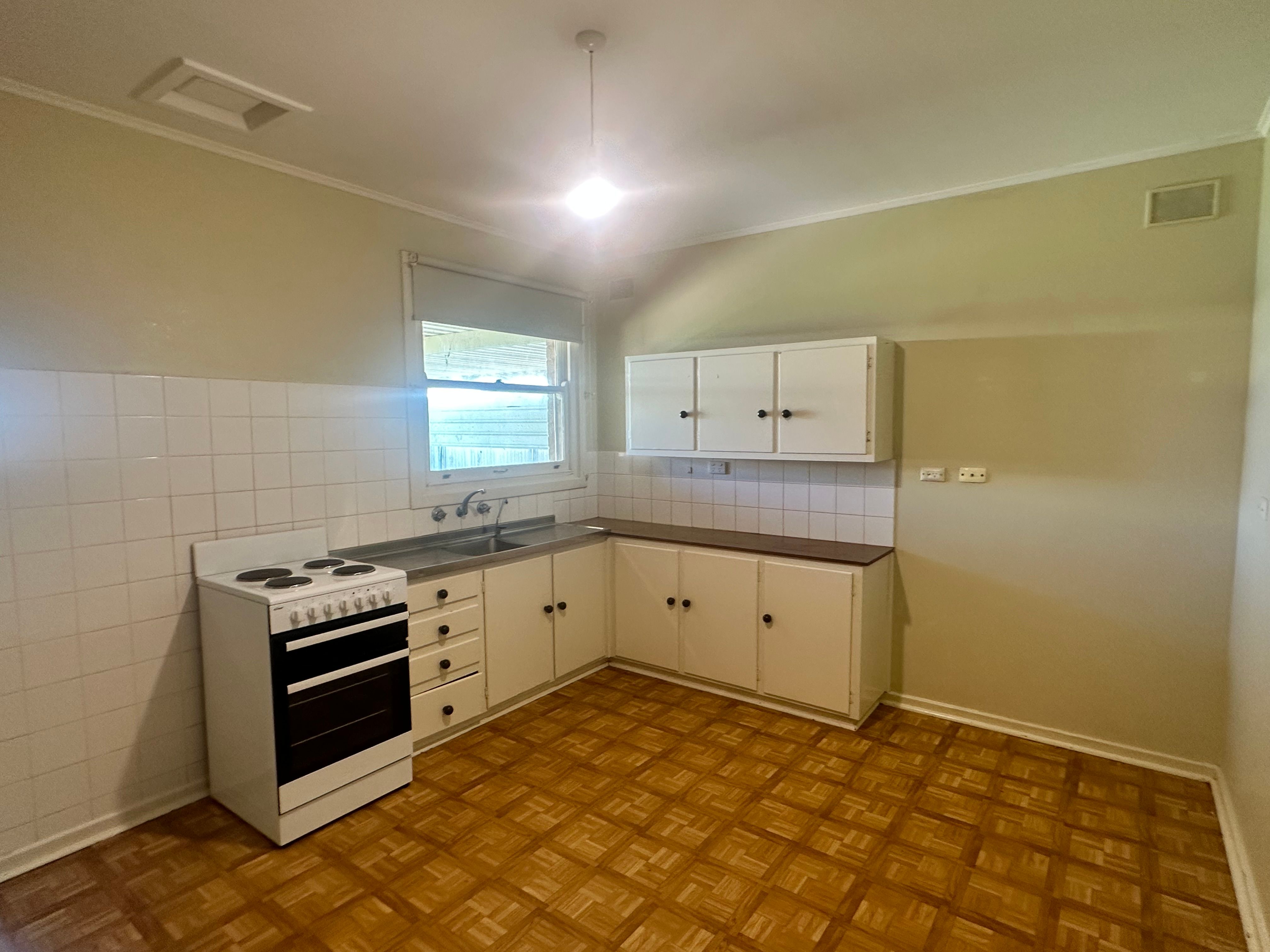 15 Smoker Street, Whyalla Norrie, SA 5608