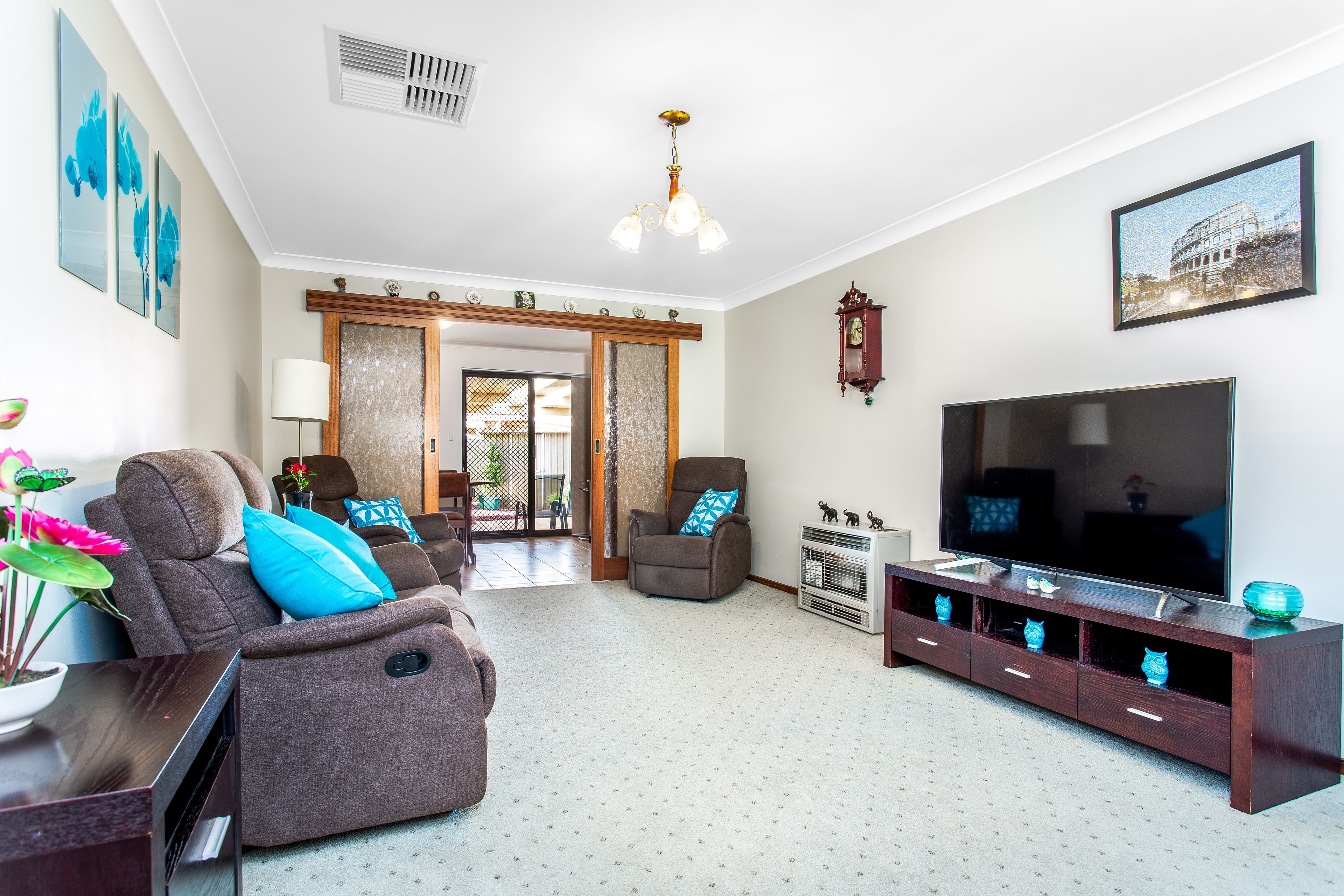 25 Dienelt Drive, Para Hills West, SA 5096