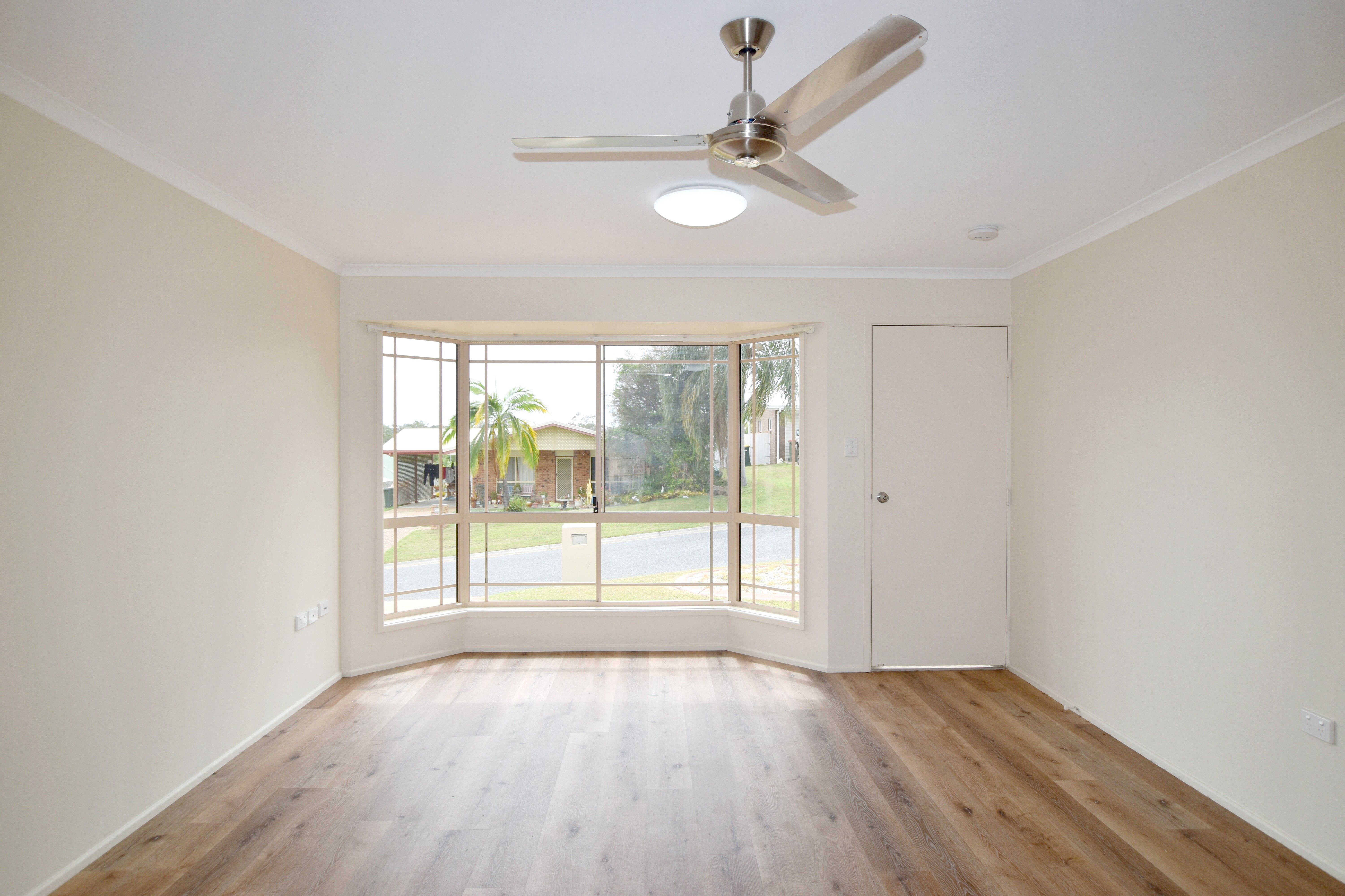 8 Ceri Court, New Auckland, QLD 4680