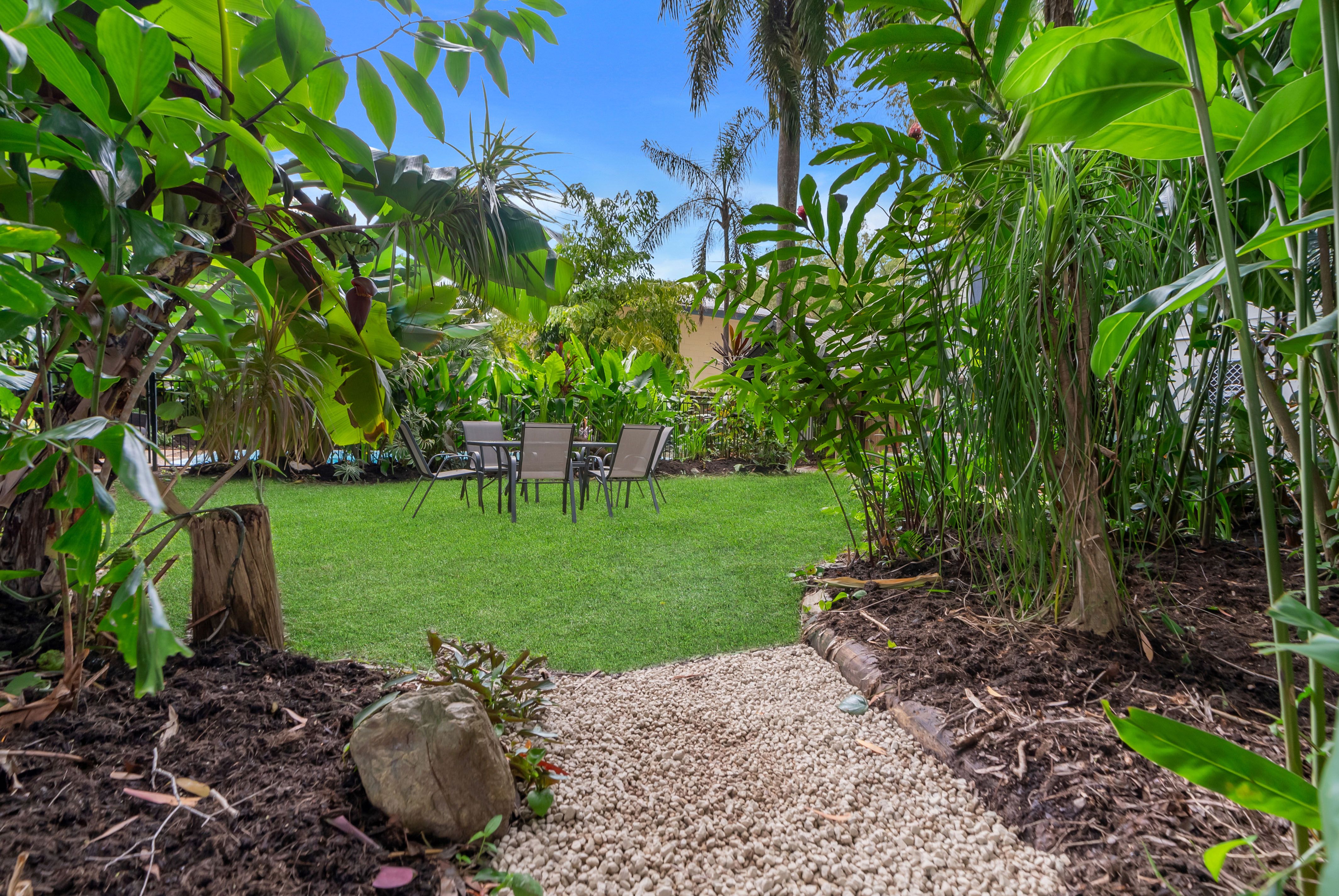27 Bouganvillea Street — photo 15 of 27
