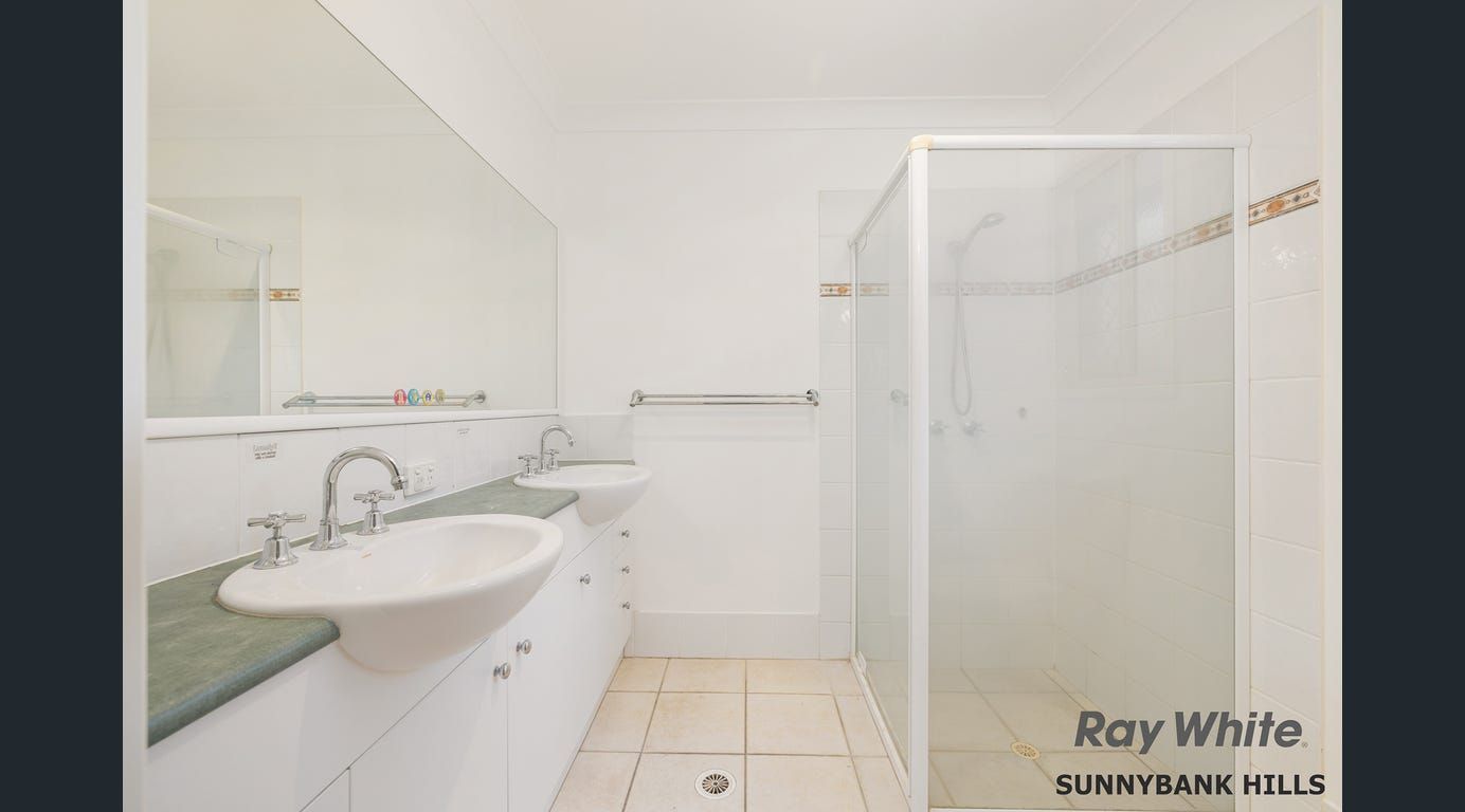8 Kalbarri Street — photo 7 of 7