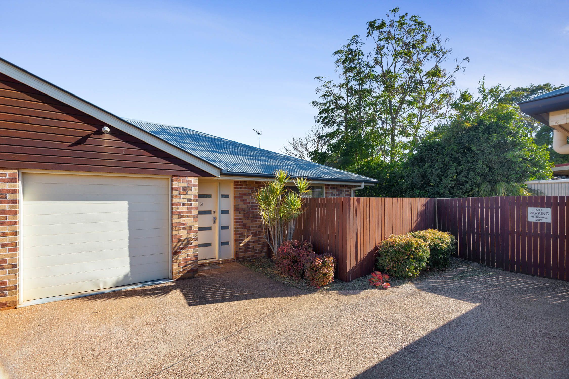 3/10 Lendrum Street — photo from Ray White Toowoomba