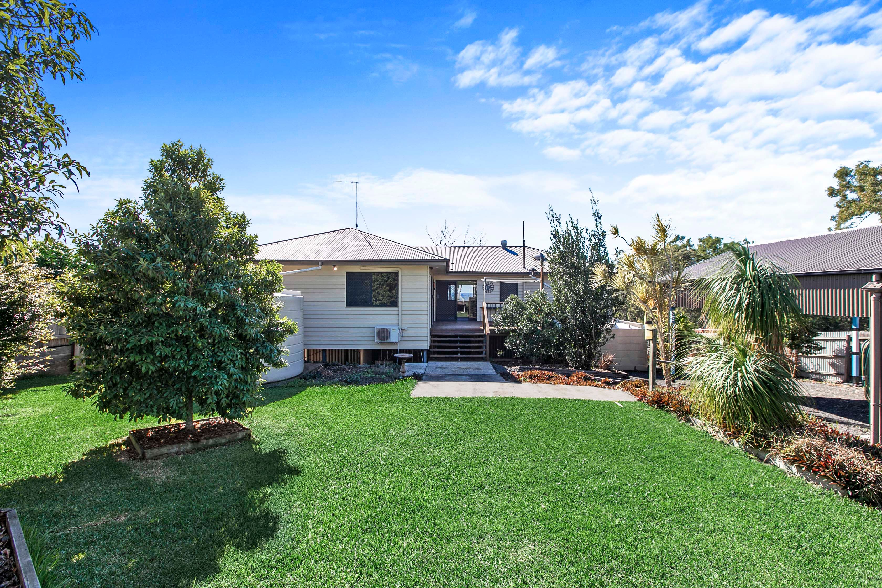 15 Mcivor Street — photo 25 of 30