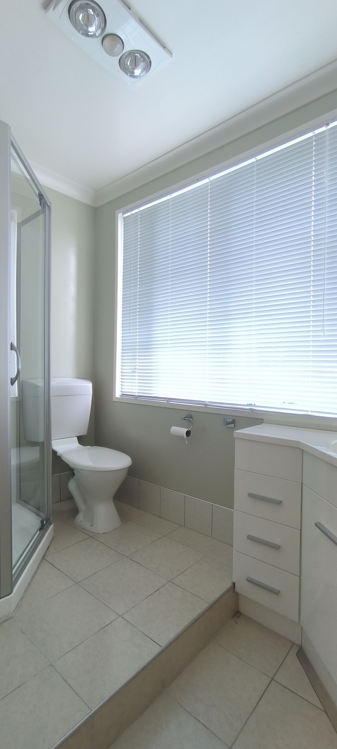 2/61 Evelyn Road, Cockle Bay, Manukau City