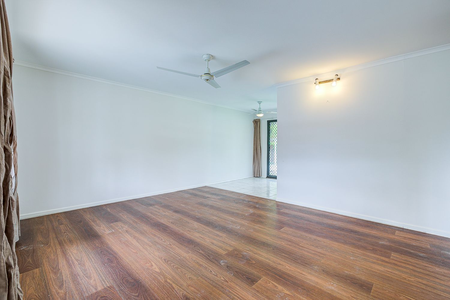 33 Royena Court, Crestmead, QLD 4132