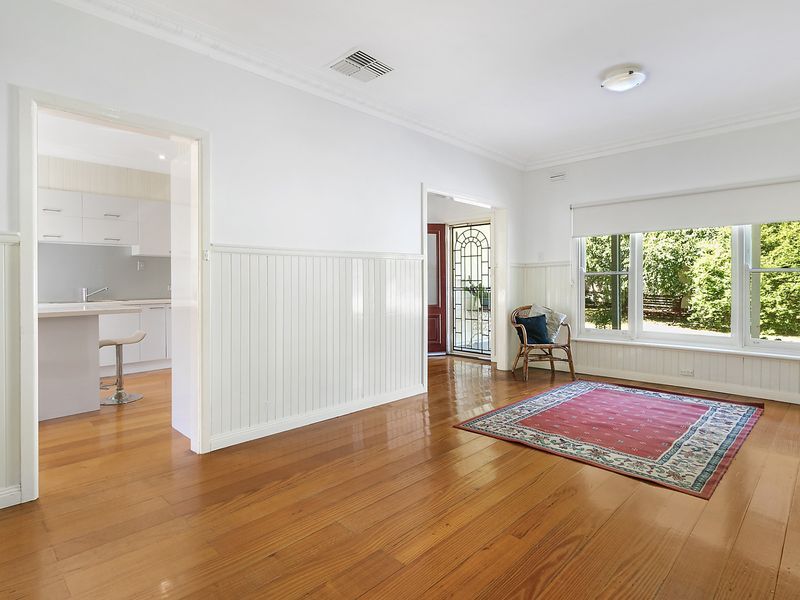 49 Illoura Avenue, Ringwood East, VIC 3135