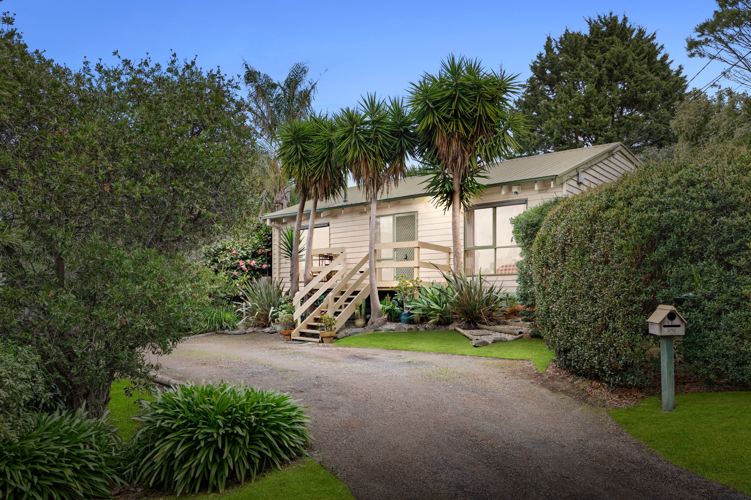 2 Aloah Street East, Bayswater North, VIC 3153