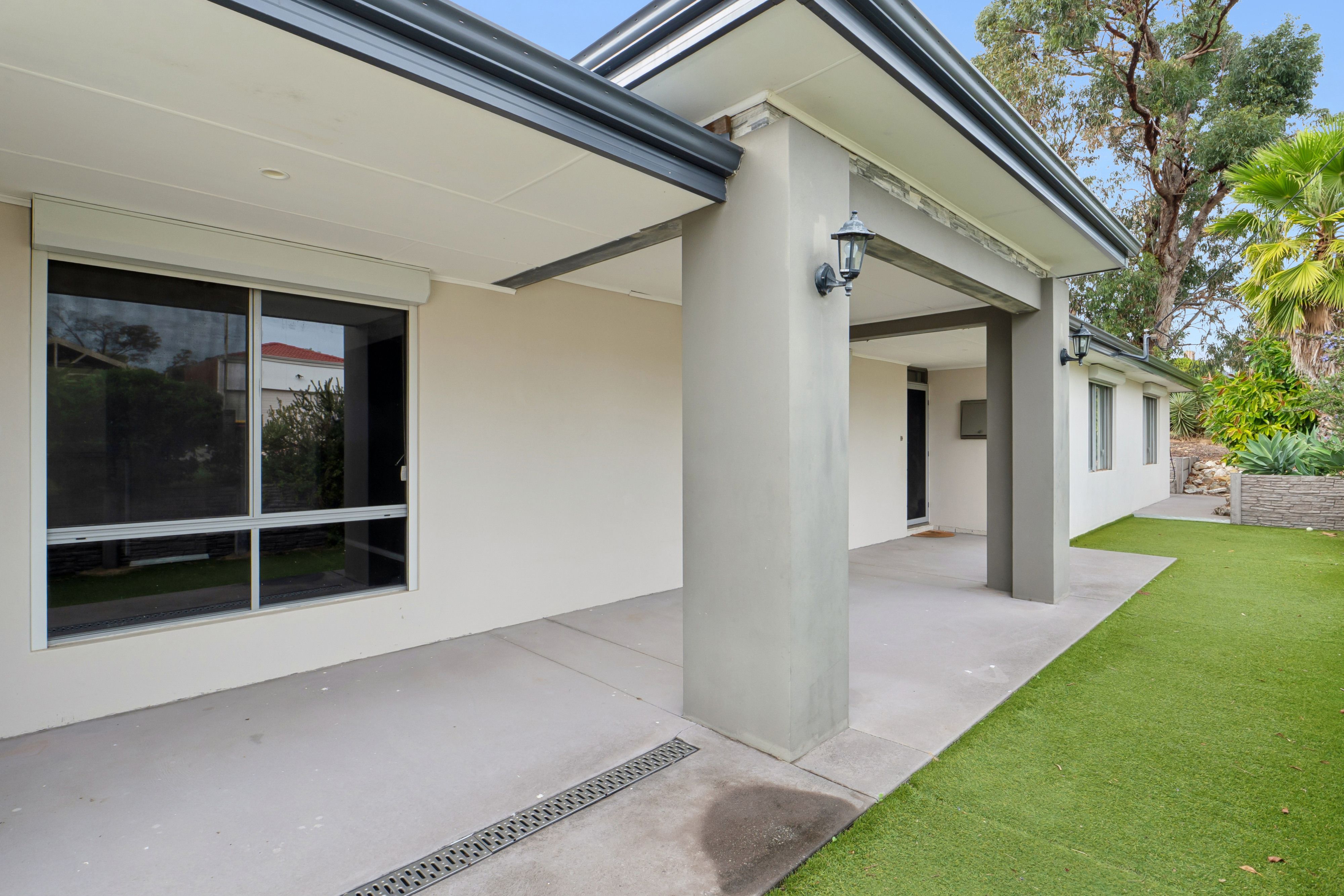 12 Acacia Way, Duncraig, WA 6023