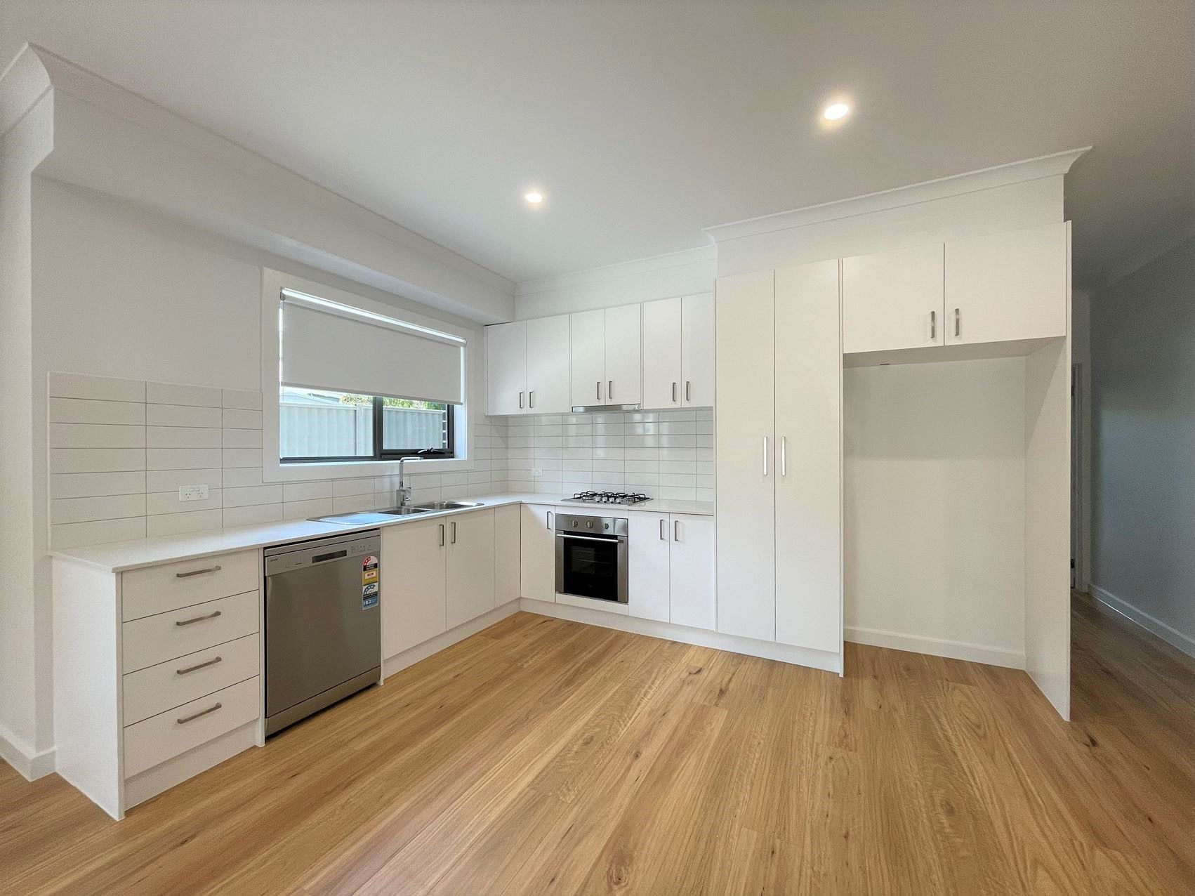 2/30 Cuthbert Road, Reservoir, VIC 3073