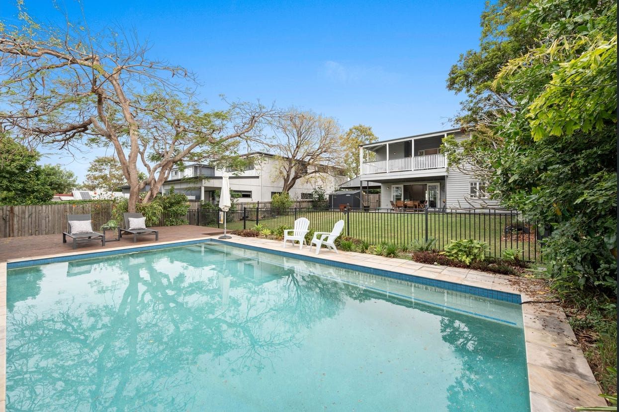 76 Central Avenue, Sherwood, QLD 4075