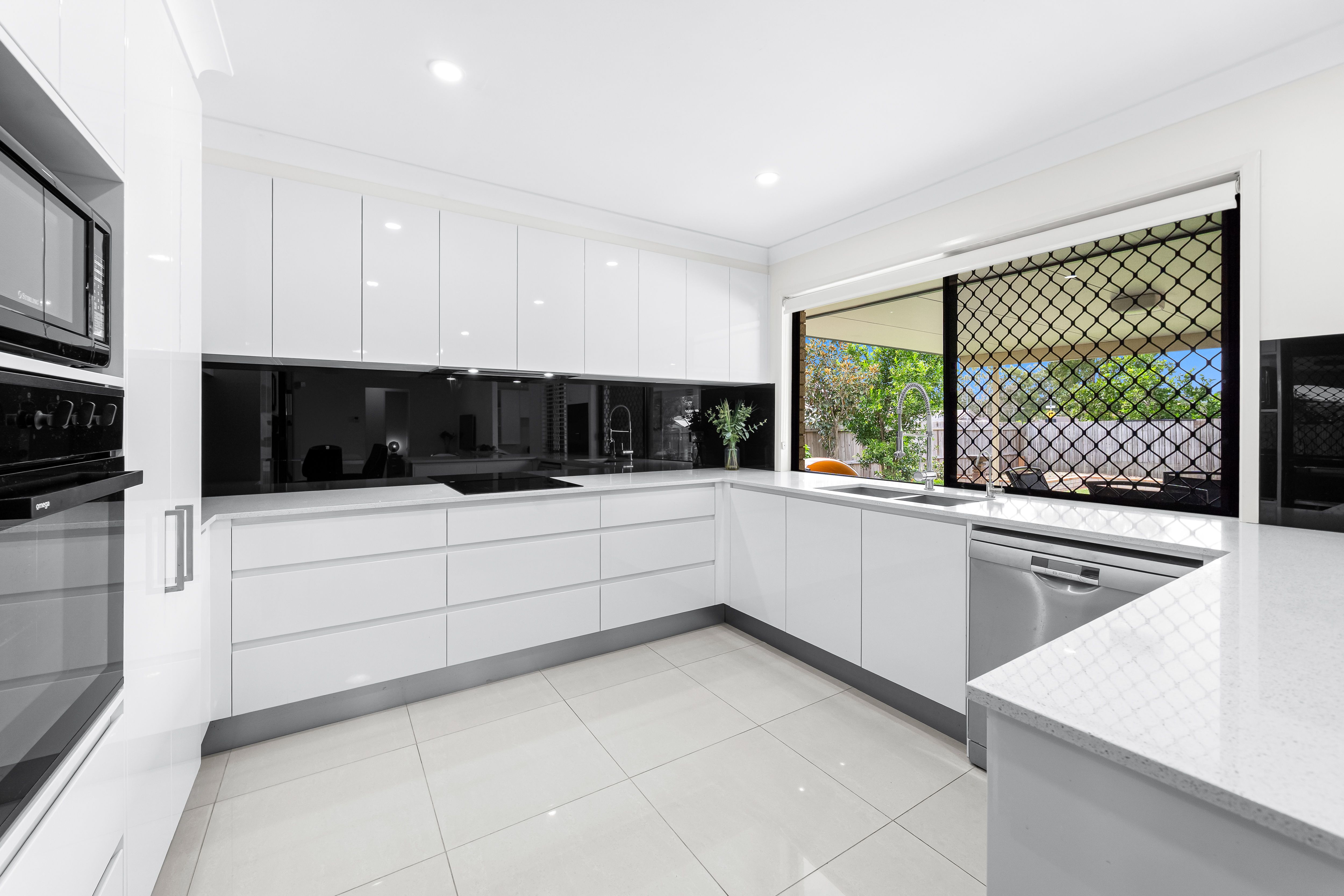 31 Ellen Street, Runcorn, QLD 4113