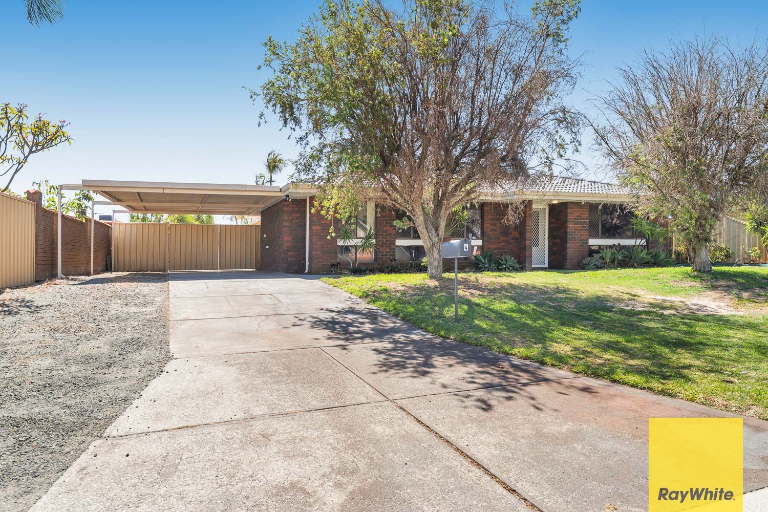 4 Minilya Court, Gosnells, WA 6110