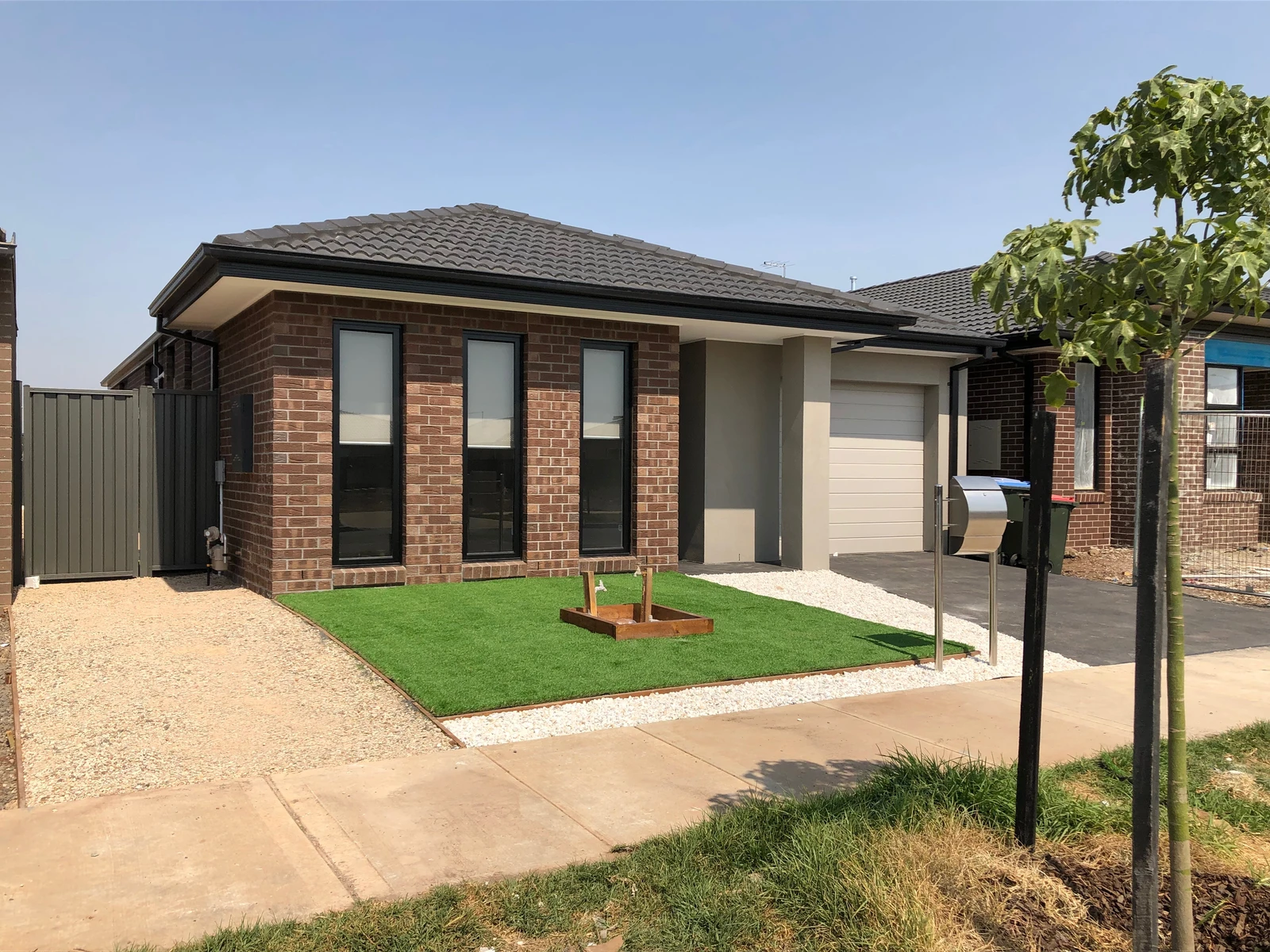 19 Bridport Circuit, Tarneit, VIC 3029