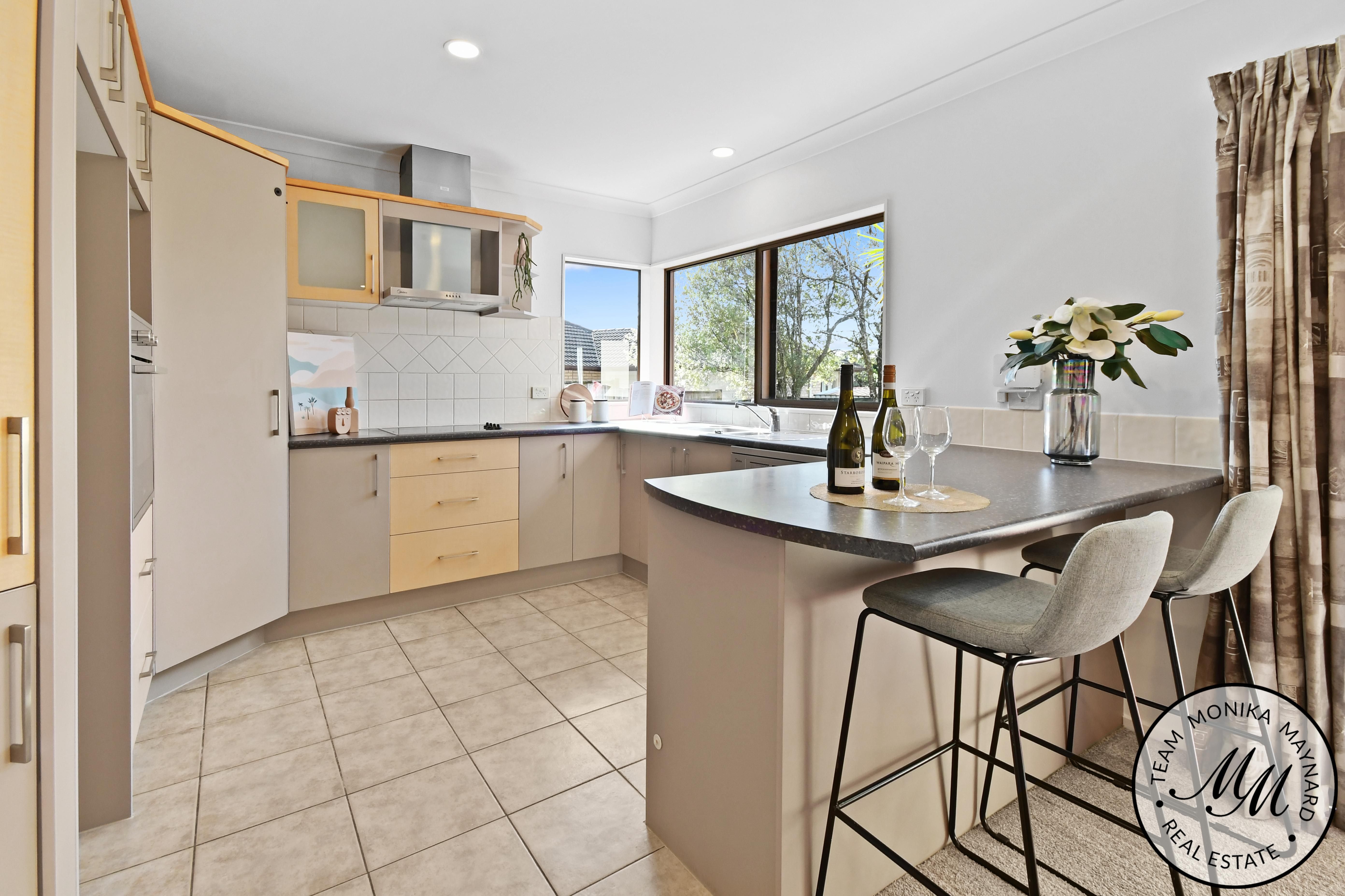 3 Orbit Place, Flat Bush, Manukau City