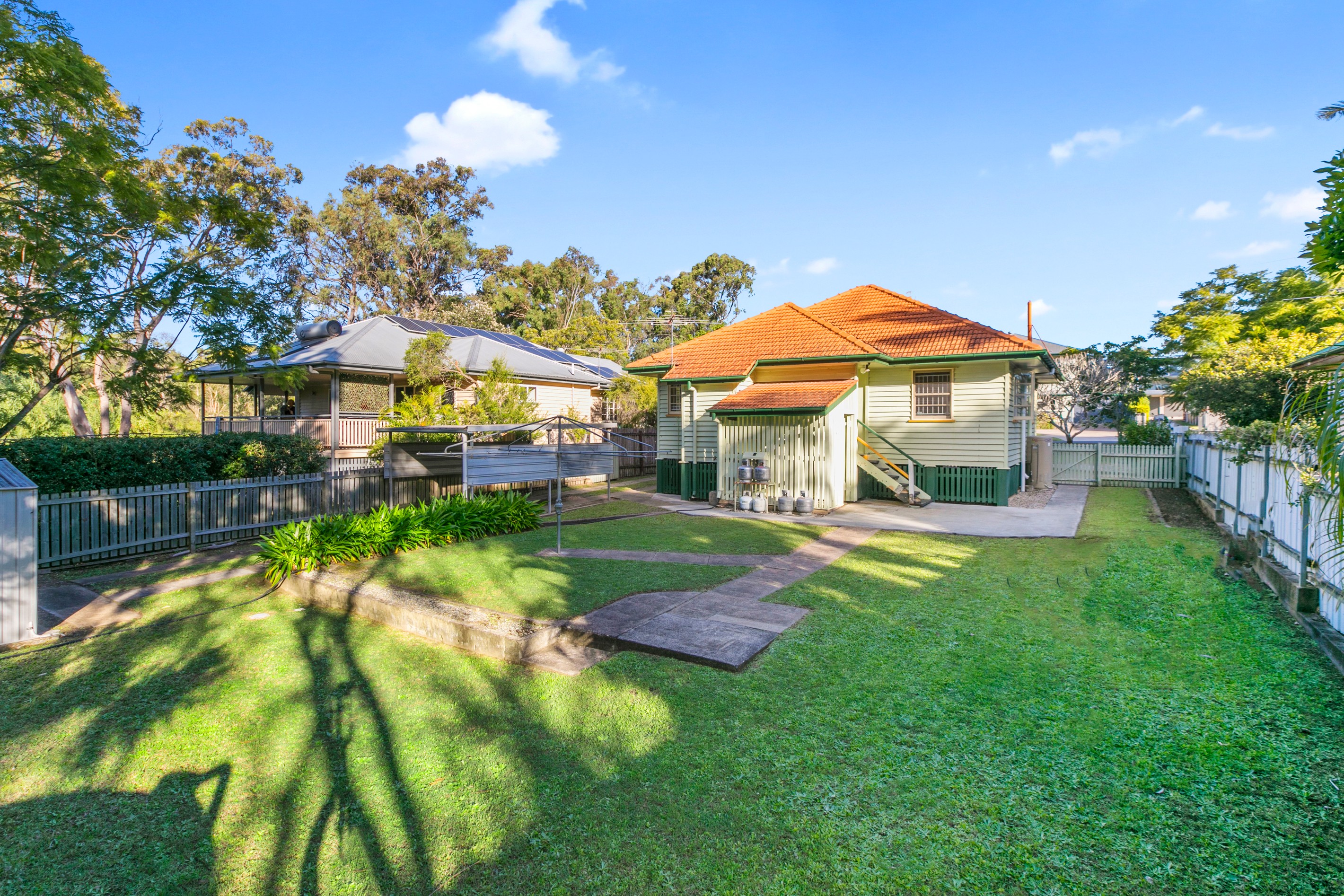 18 Upwood Street, Coopers Plains, QLD 4108