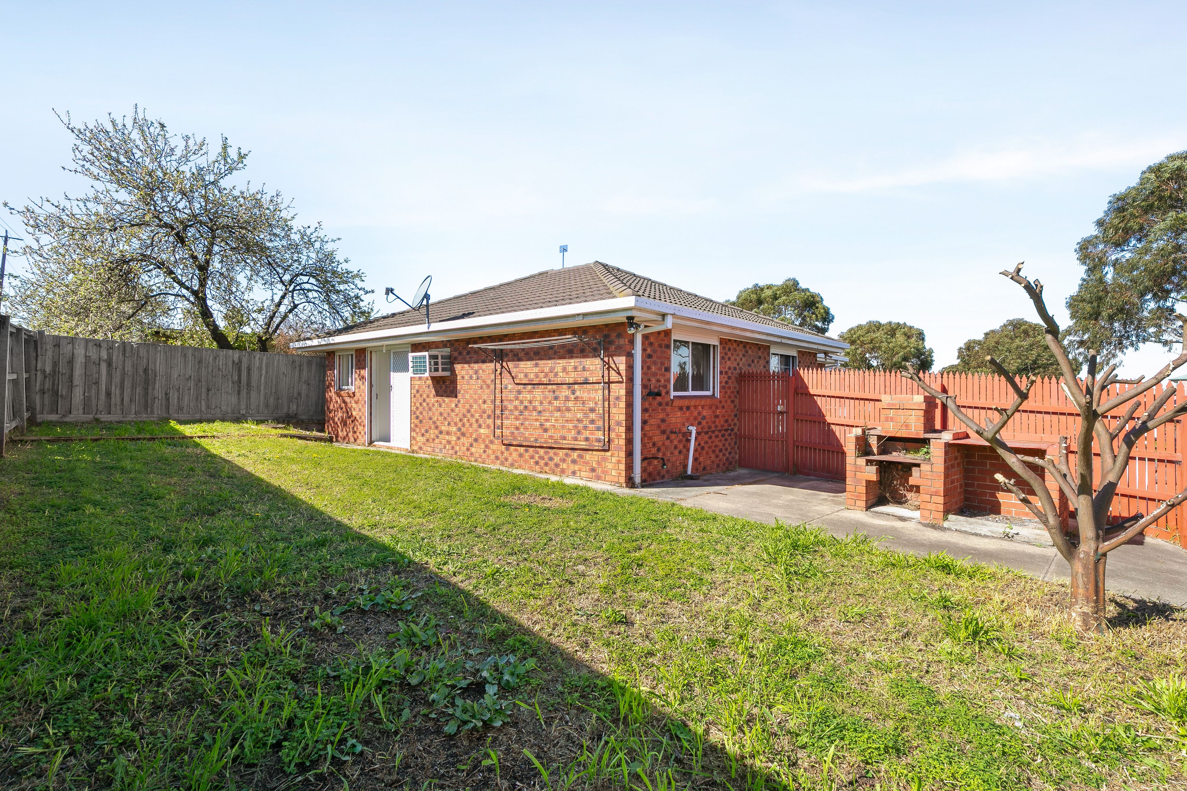 55 Bicentennial Crescent — photo 13 of 16