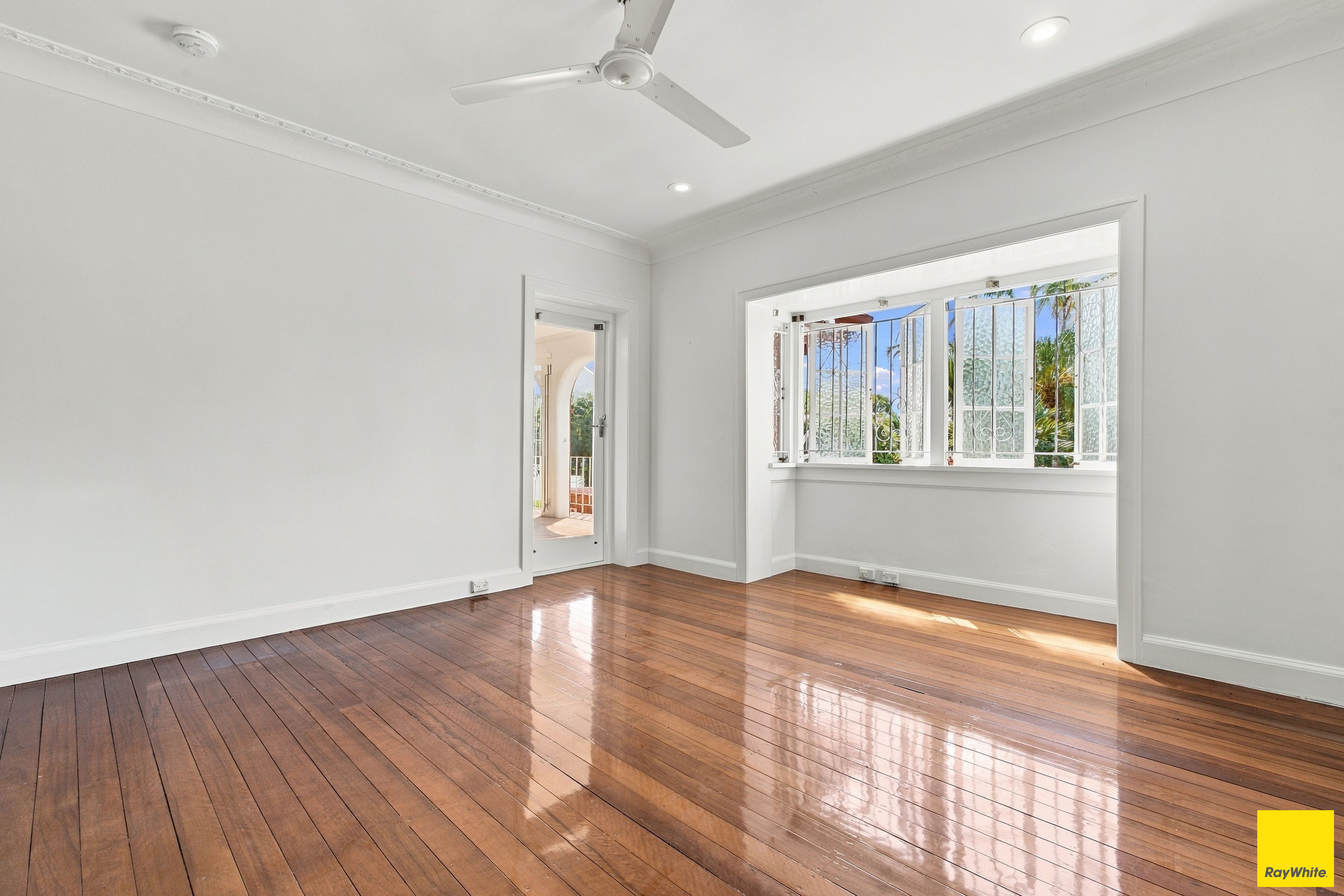 100 Abbott Street — photo 10 of 22