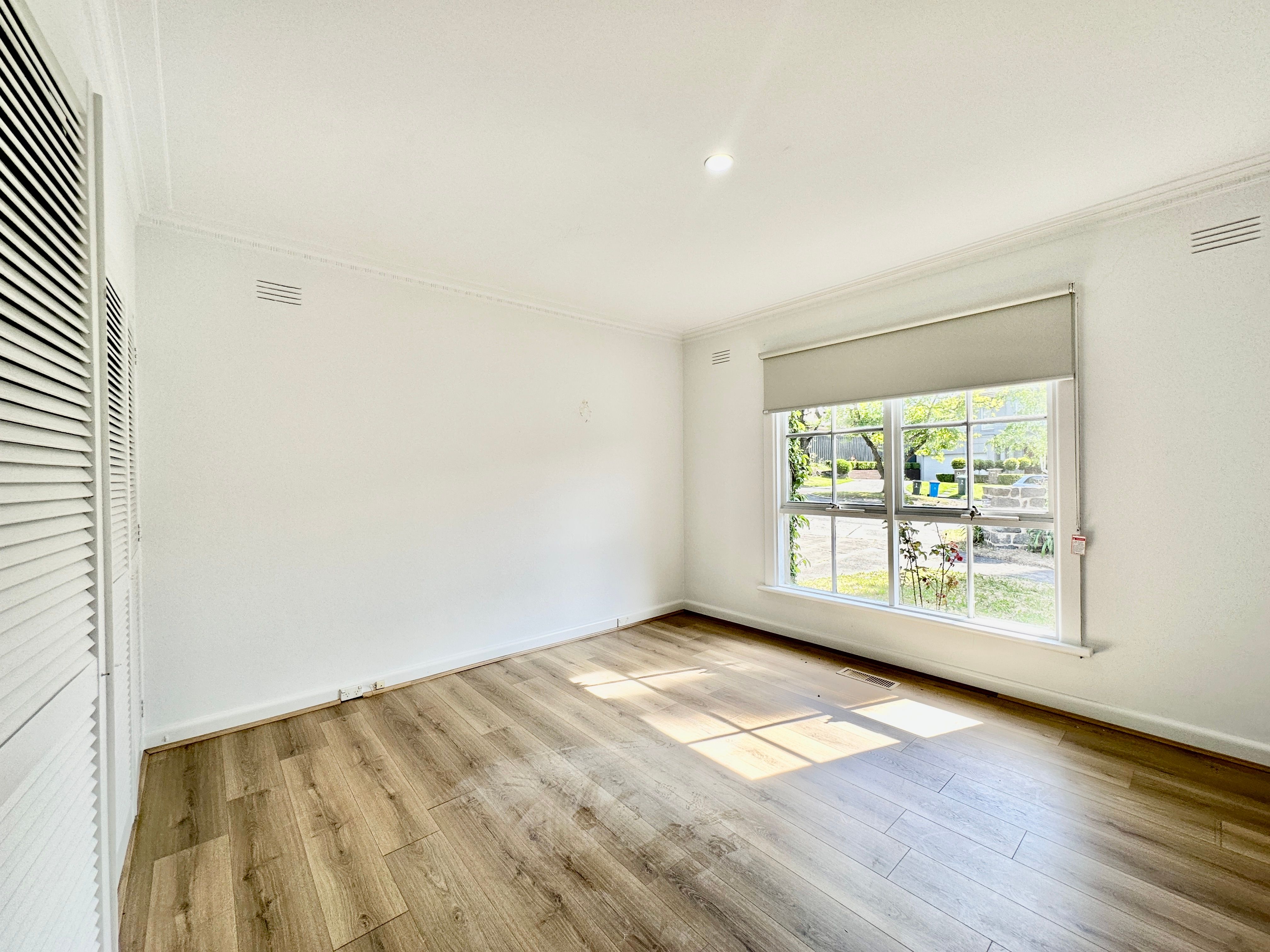 4 Rogerson Court — photo 7 of 13