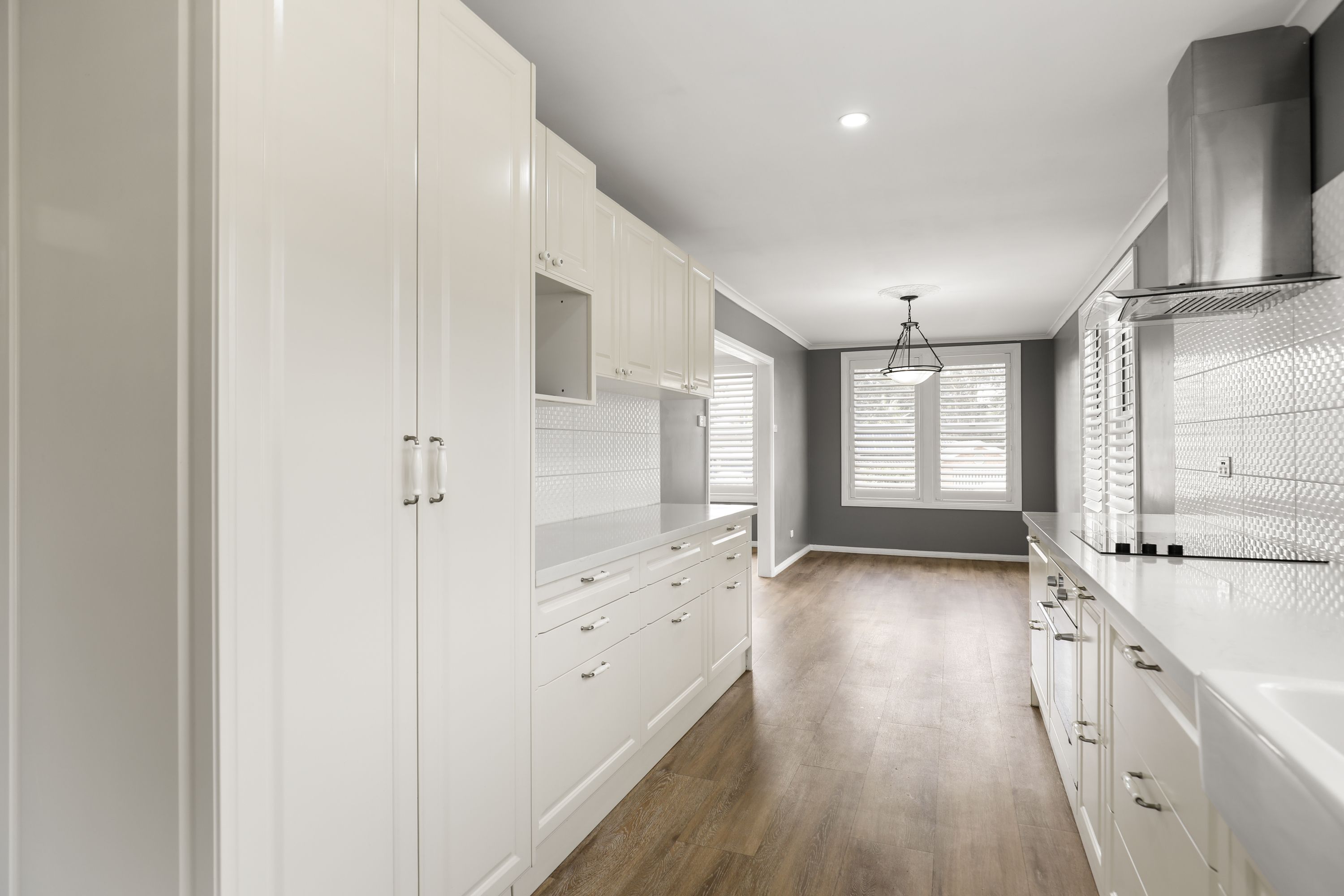 12 Richard Avenue — photo 7 of 15