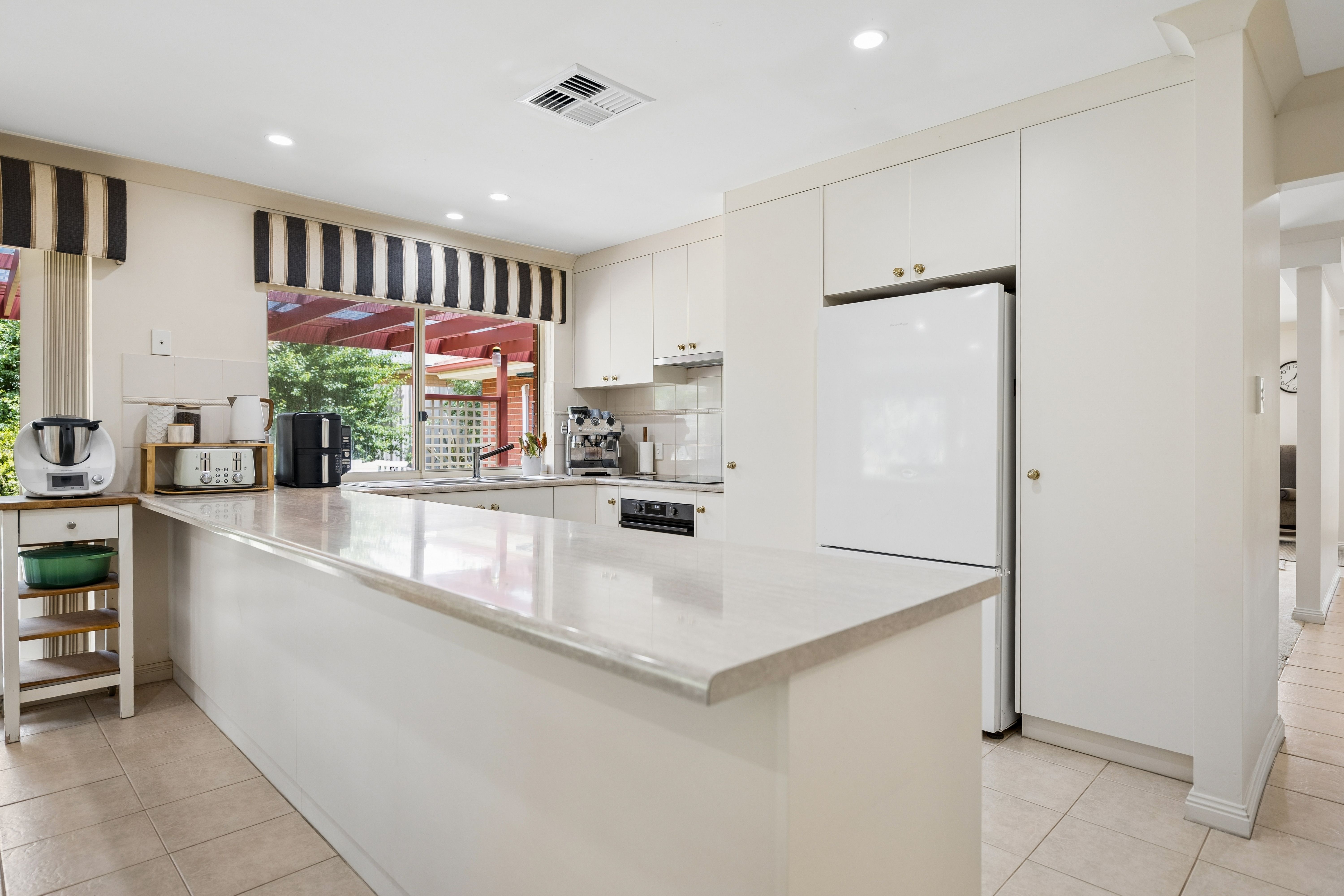3 Mitton Court — photo 4 of 26