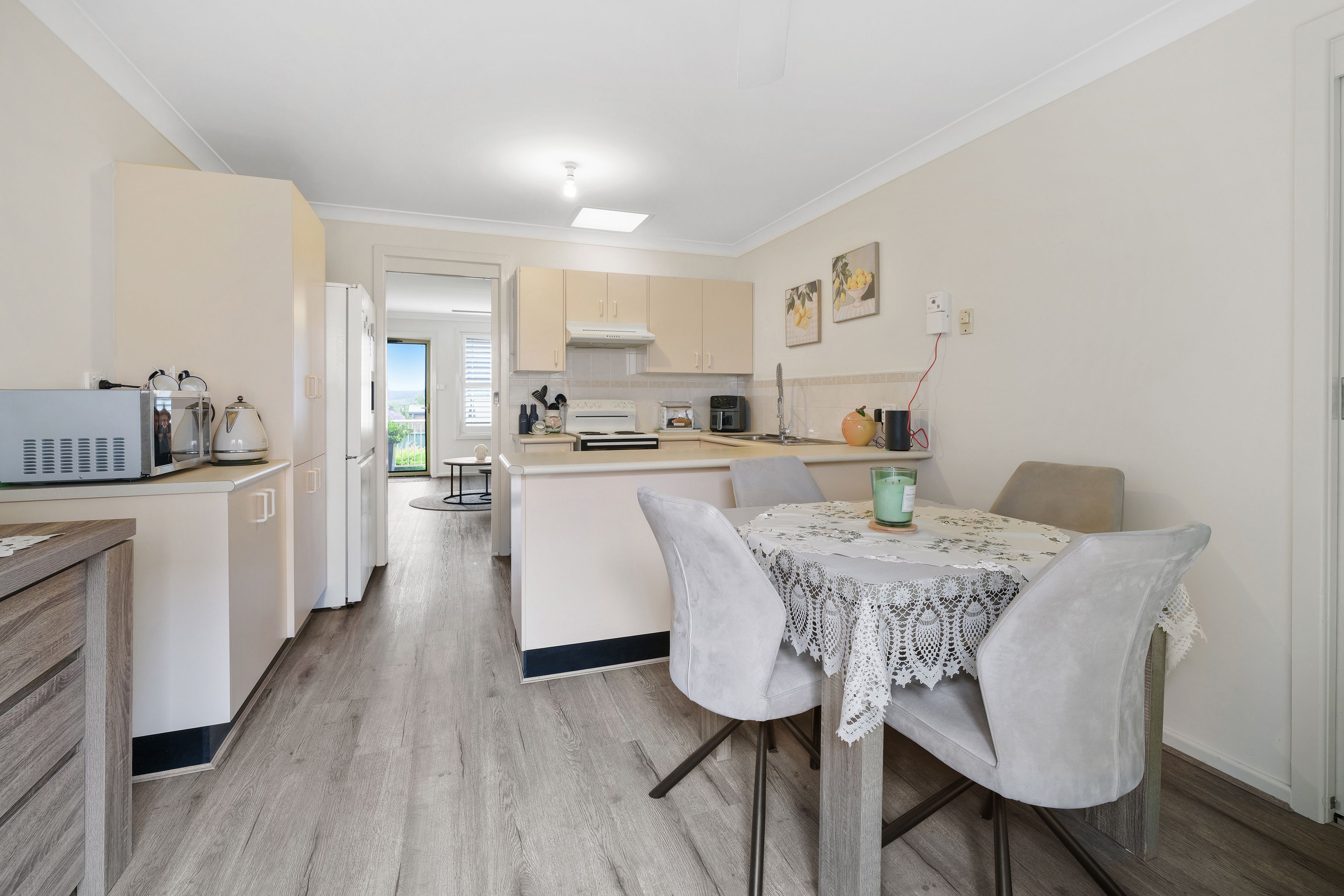 2/4 Chippindall Street — photo 6 of 17