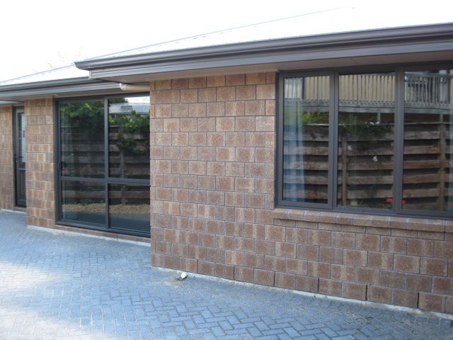 2/31 Jones Crescent, Melville, Hamilton City