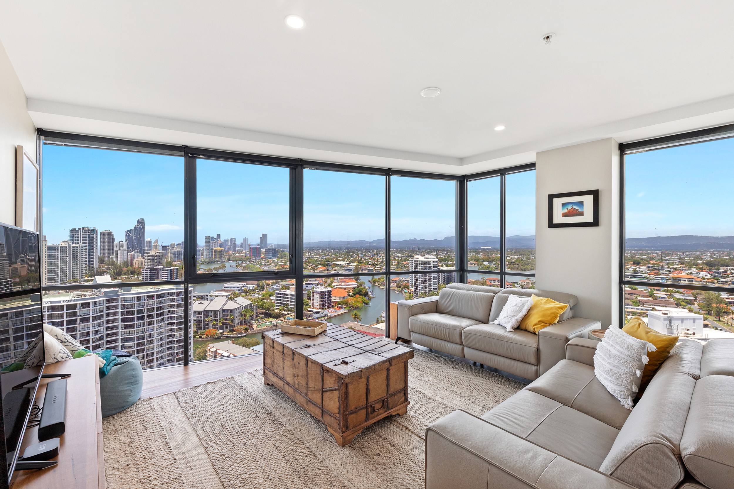 2101/4 Wahroonga Place, Surfers Paradise, QLD 4217