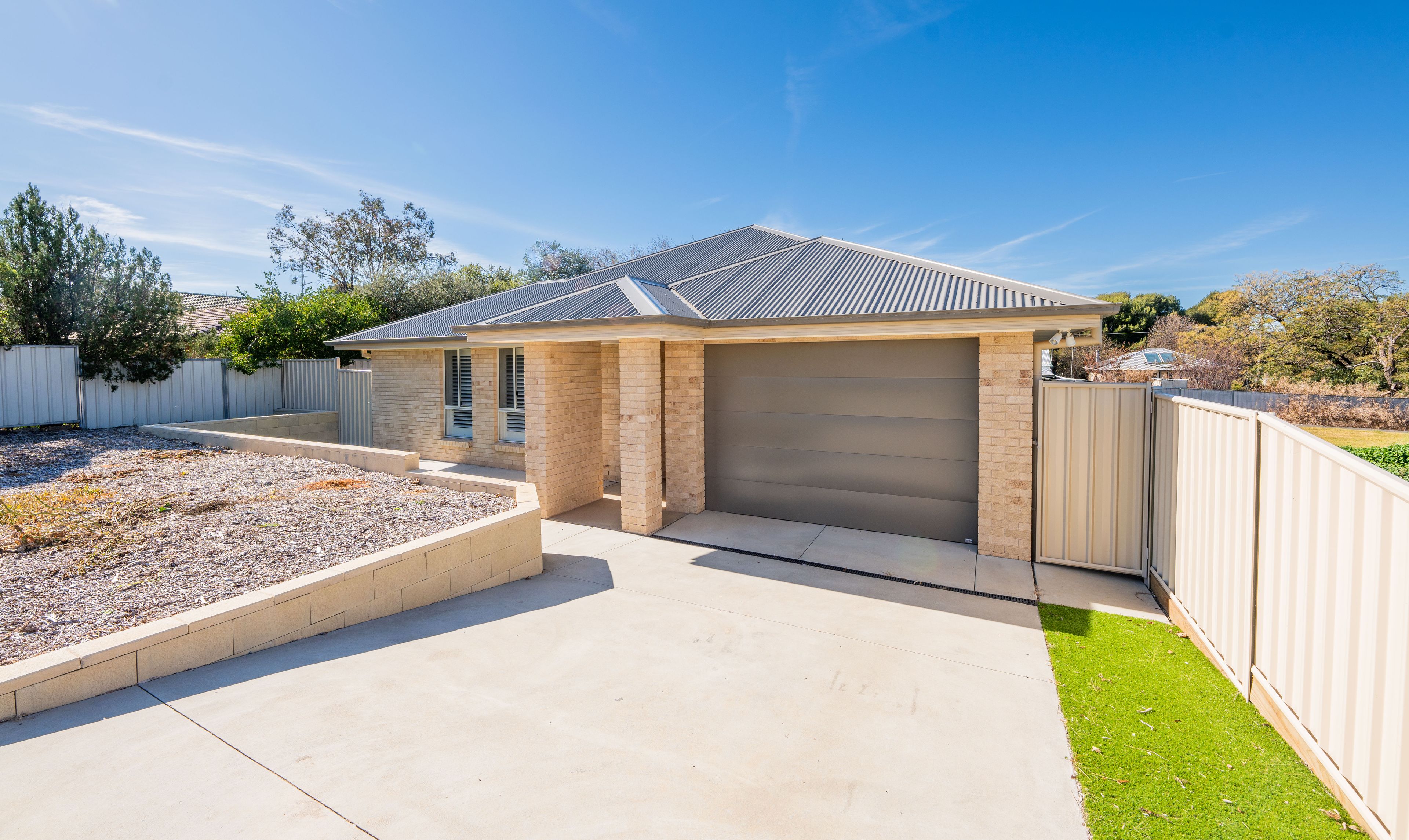 1 Burrett Street , Grenfell NSW 2810