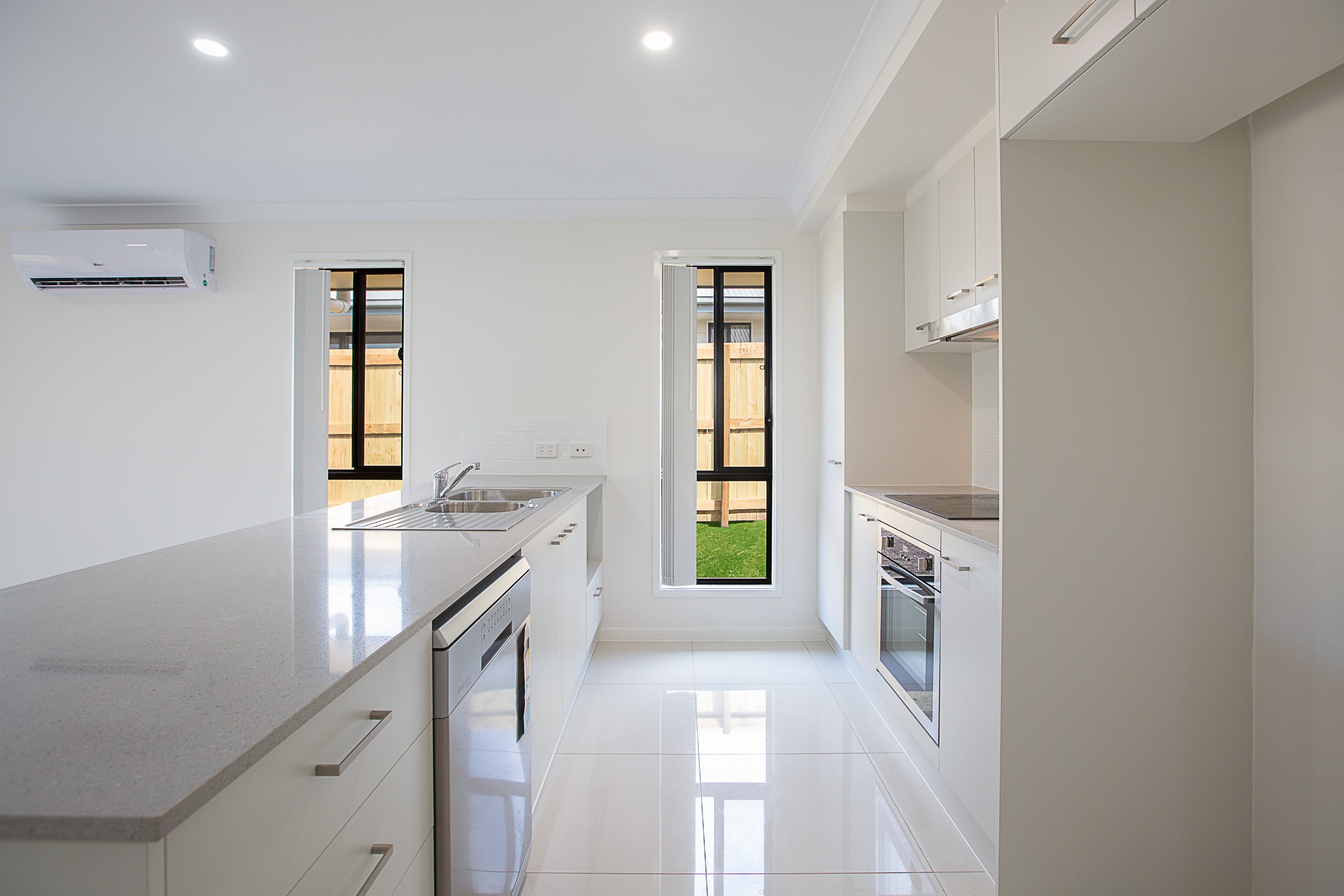 1/17 Baird Circuit, Redbank Plains, QLD 4301