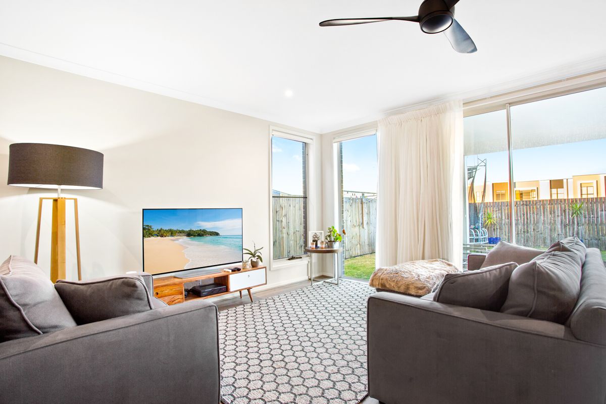 22 Holman Street, Mango Hill, QLD 4509