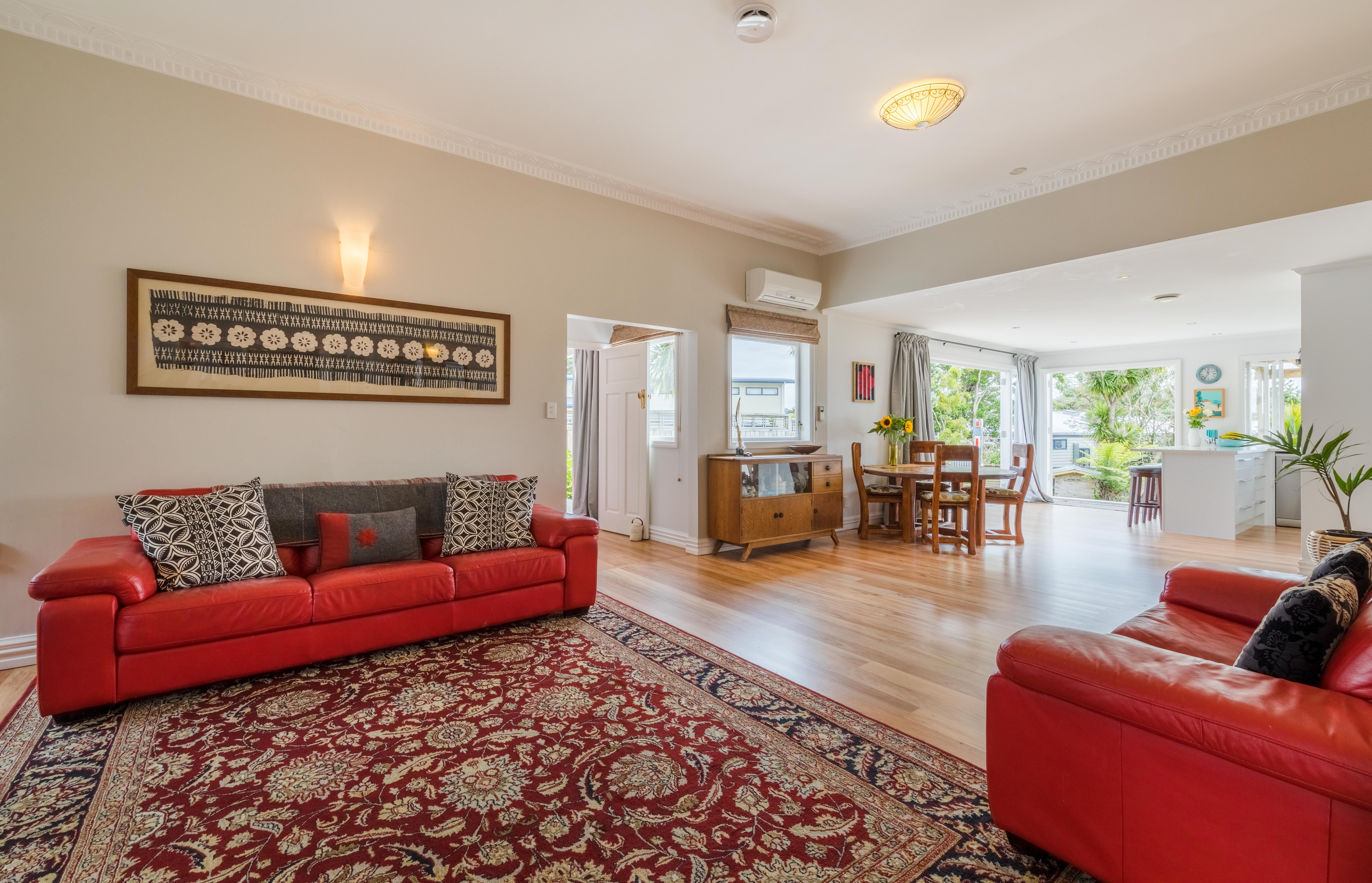 56 Victory Road, Laingholm, Waitakere City