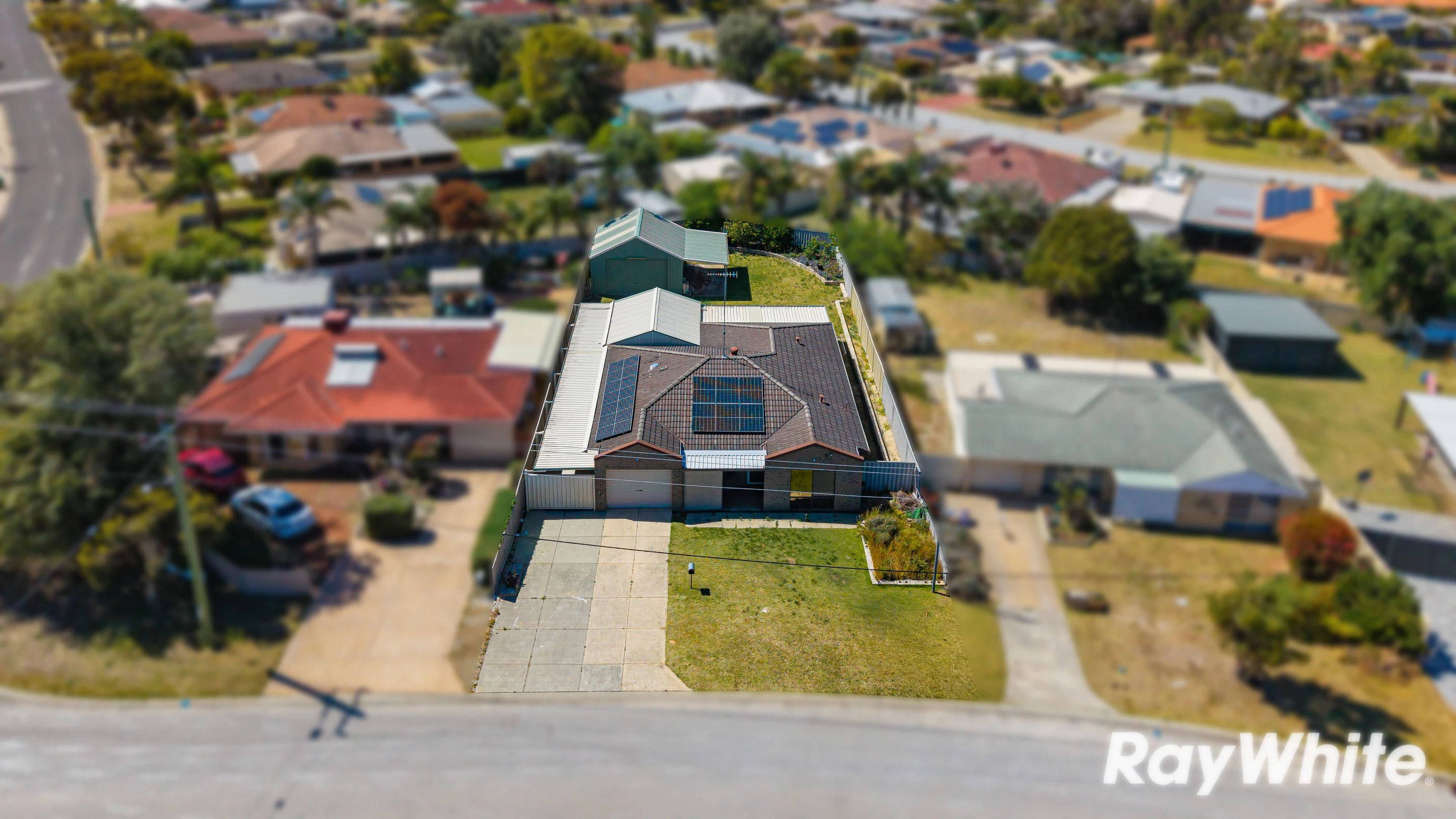 4 Newlyn Way, Coodanup, WA 6210